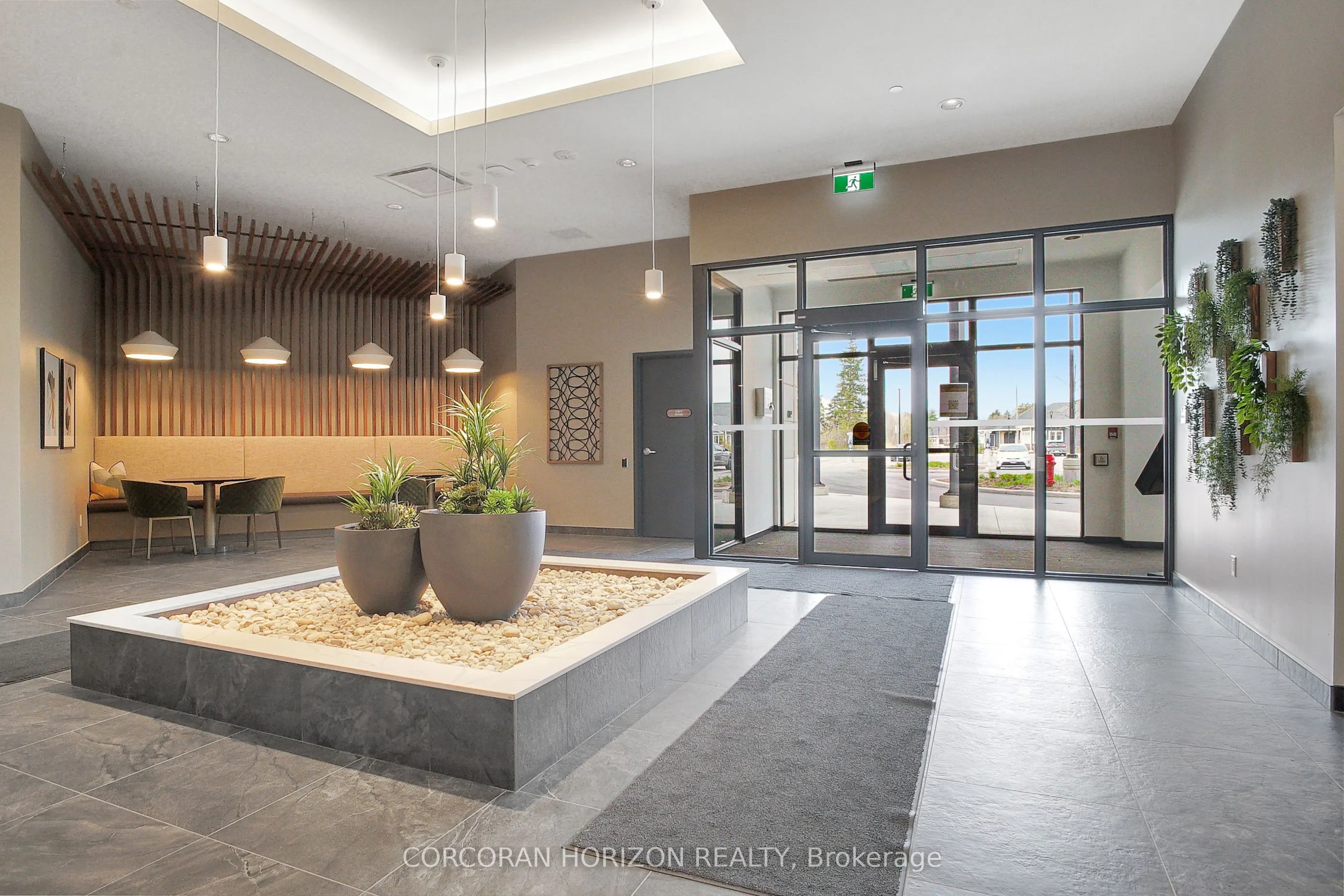 525 New Dundee Road, #302