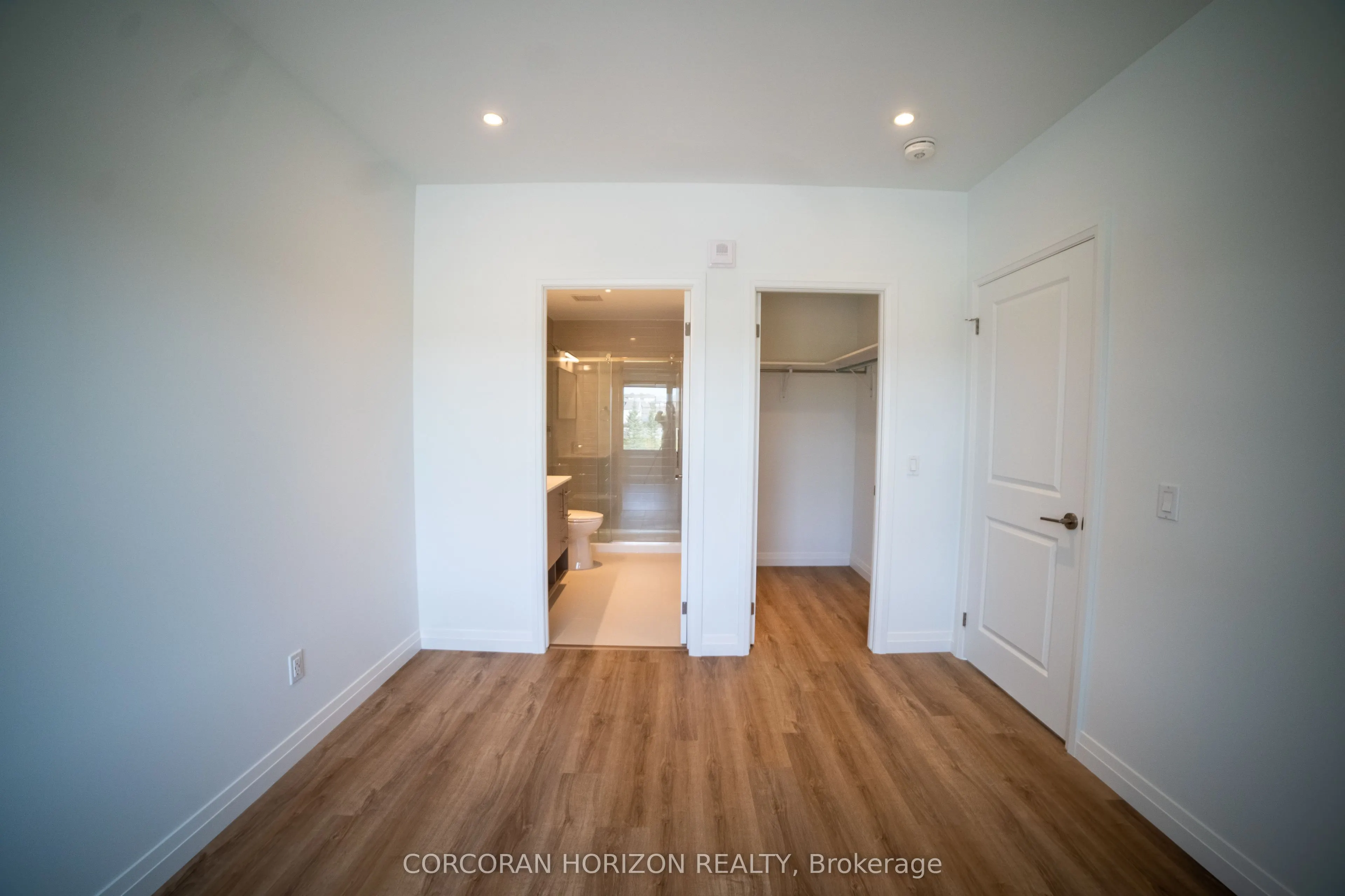 525 New Dundee Road, #302