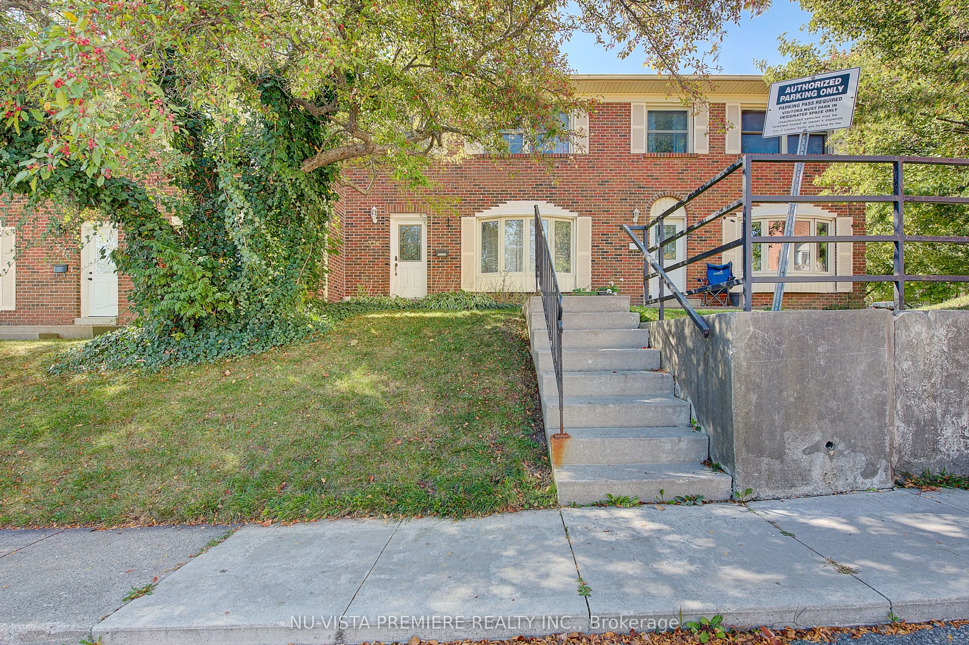 374 Homestead Court, #21
