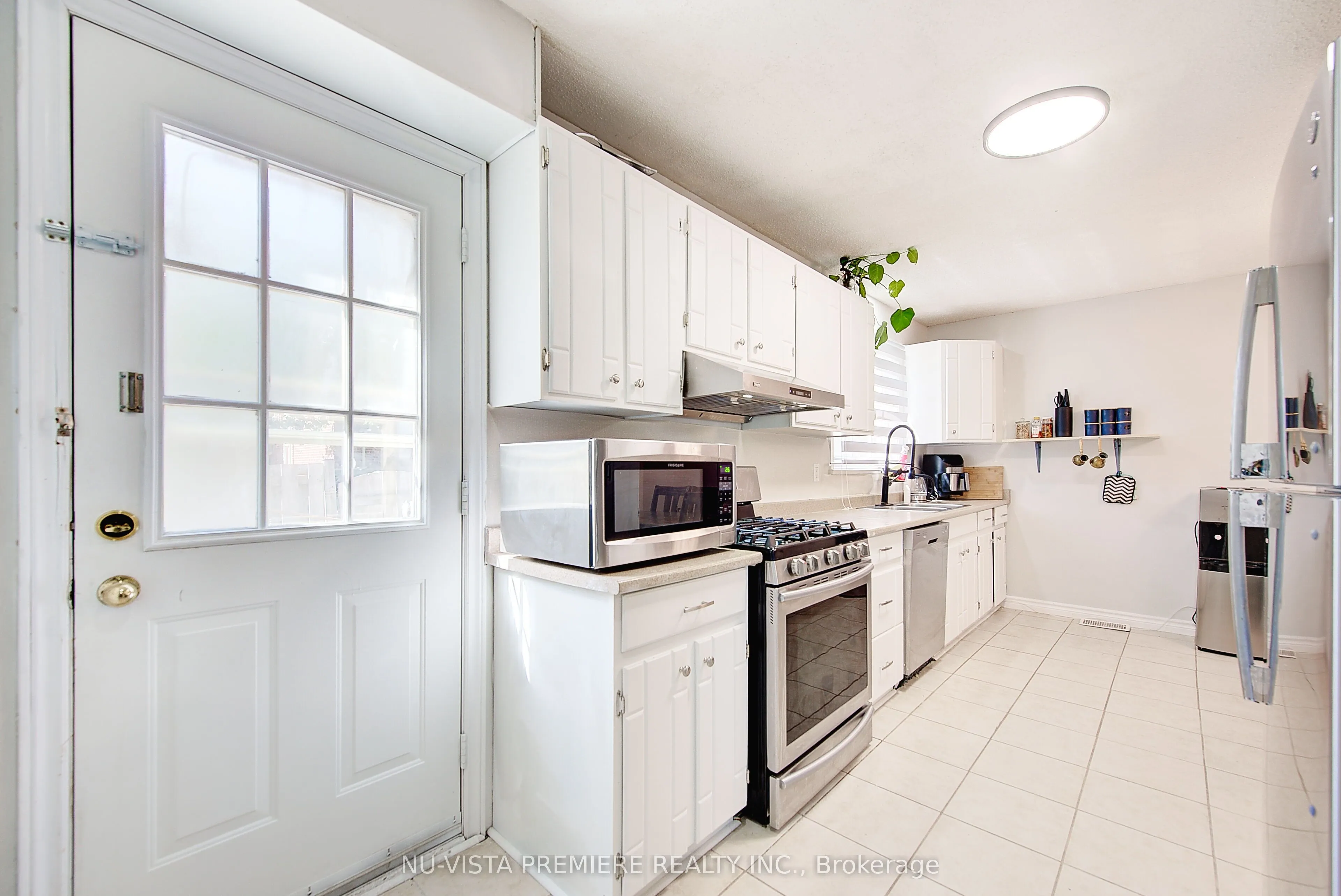 374 Homestead Court, #21
