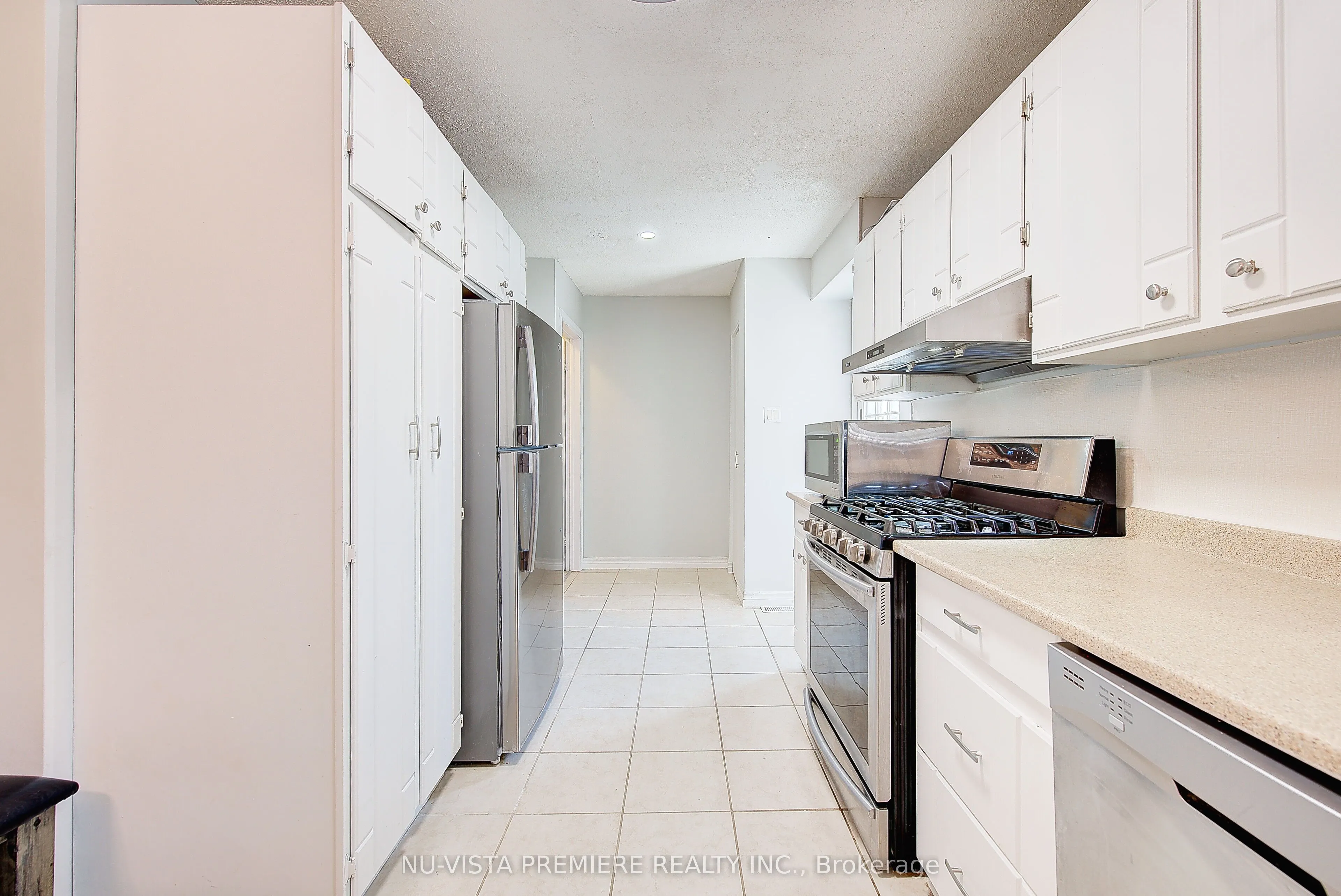 374 Homestead Court, #21