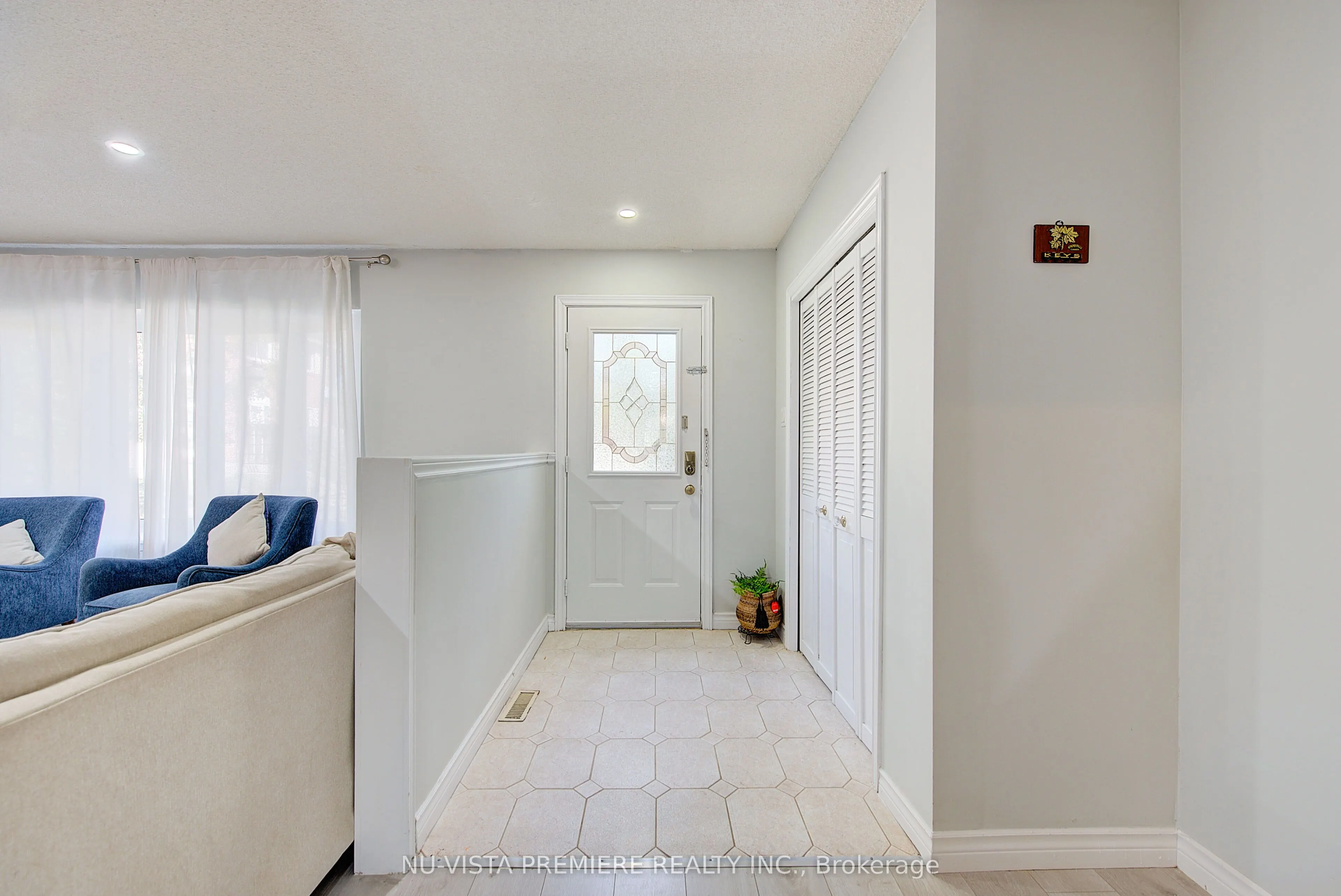 374 Homestead Court, #21