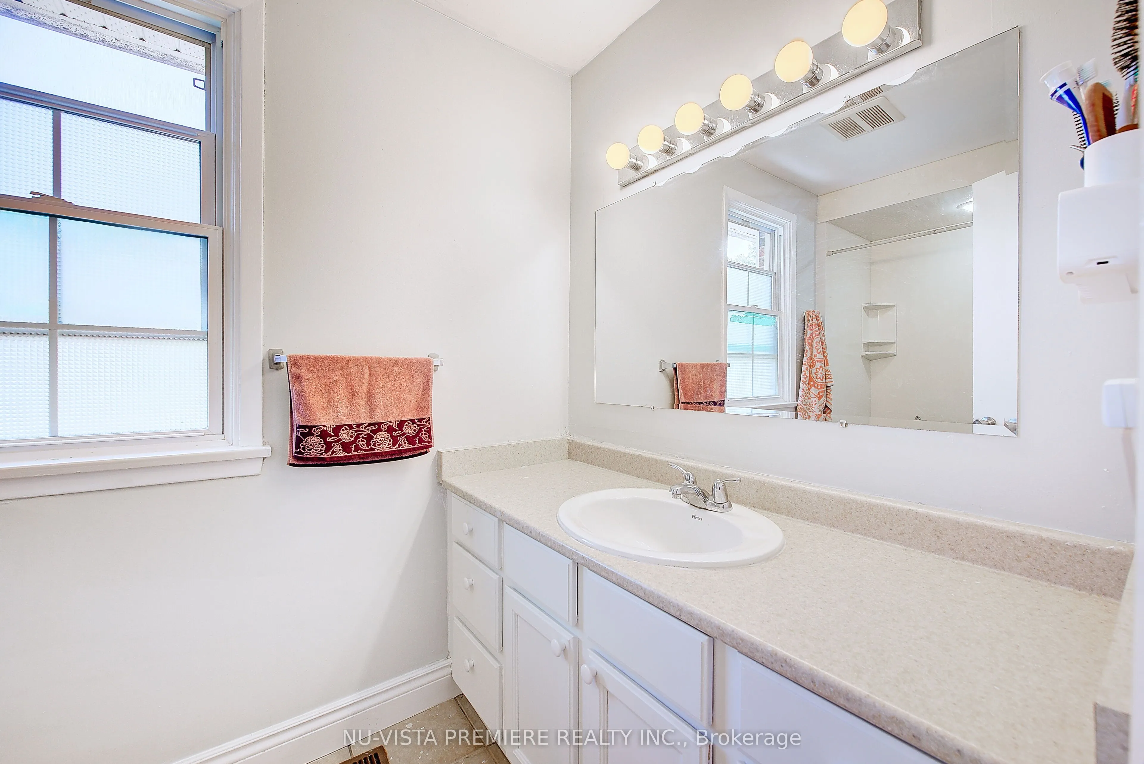 374 Homestead Court, #21
