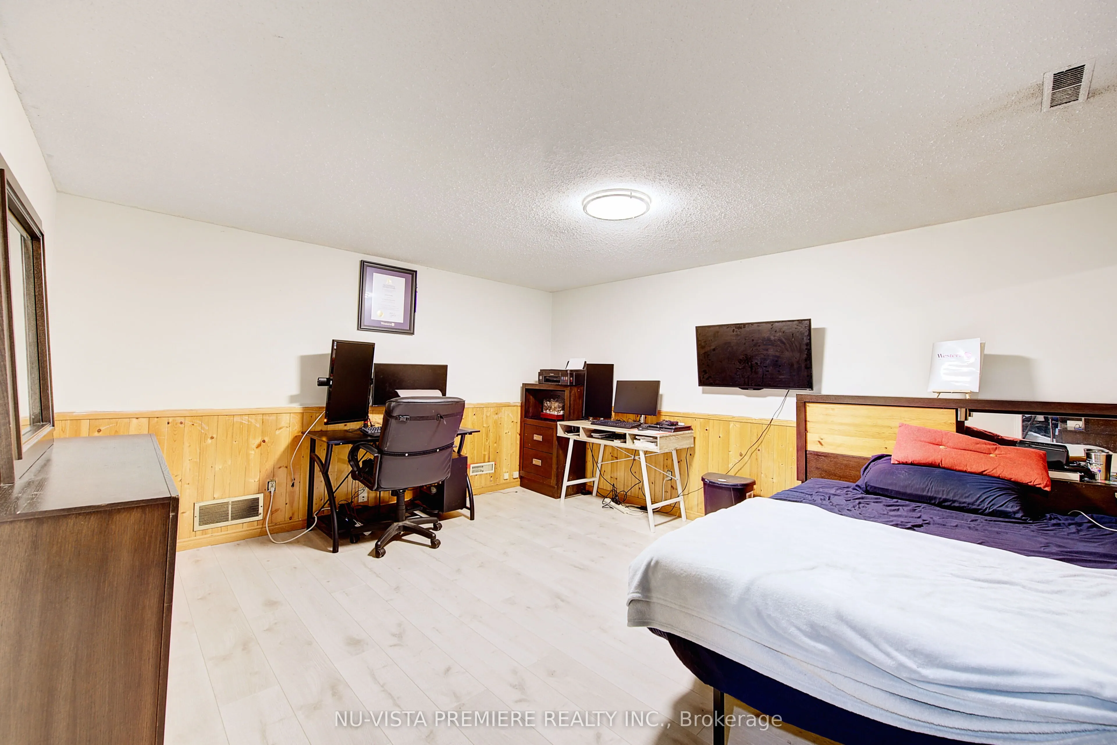 374 Homestead Court, #21