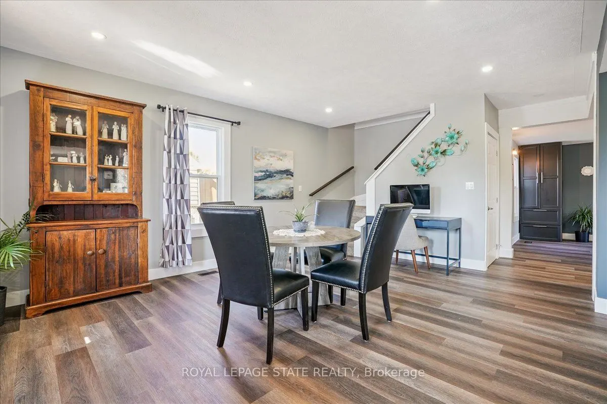 15 Main Avenue E