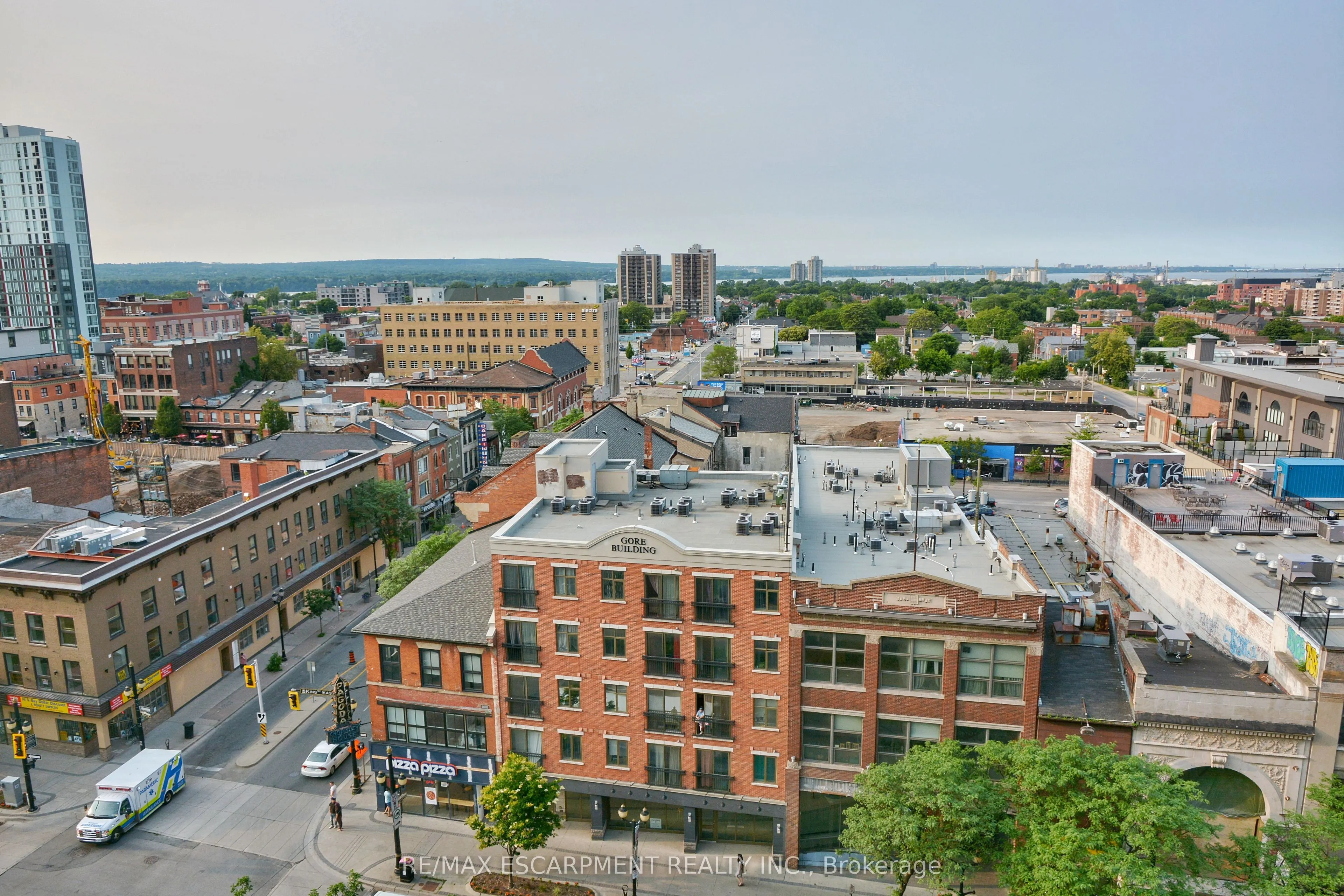 112 King Street E, #903