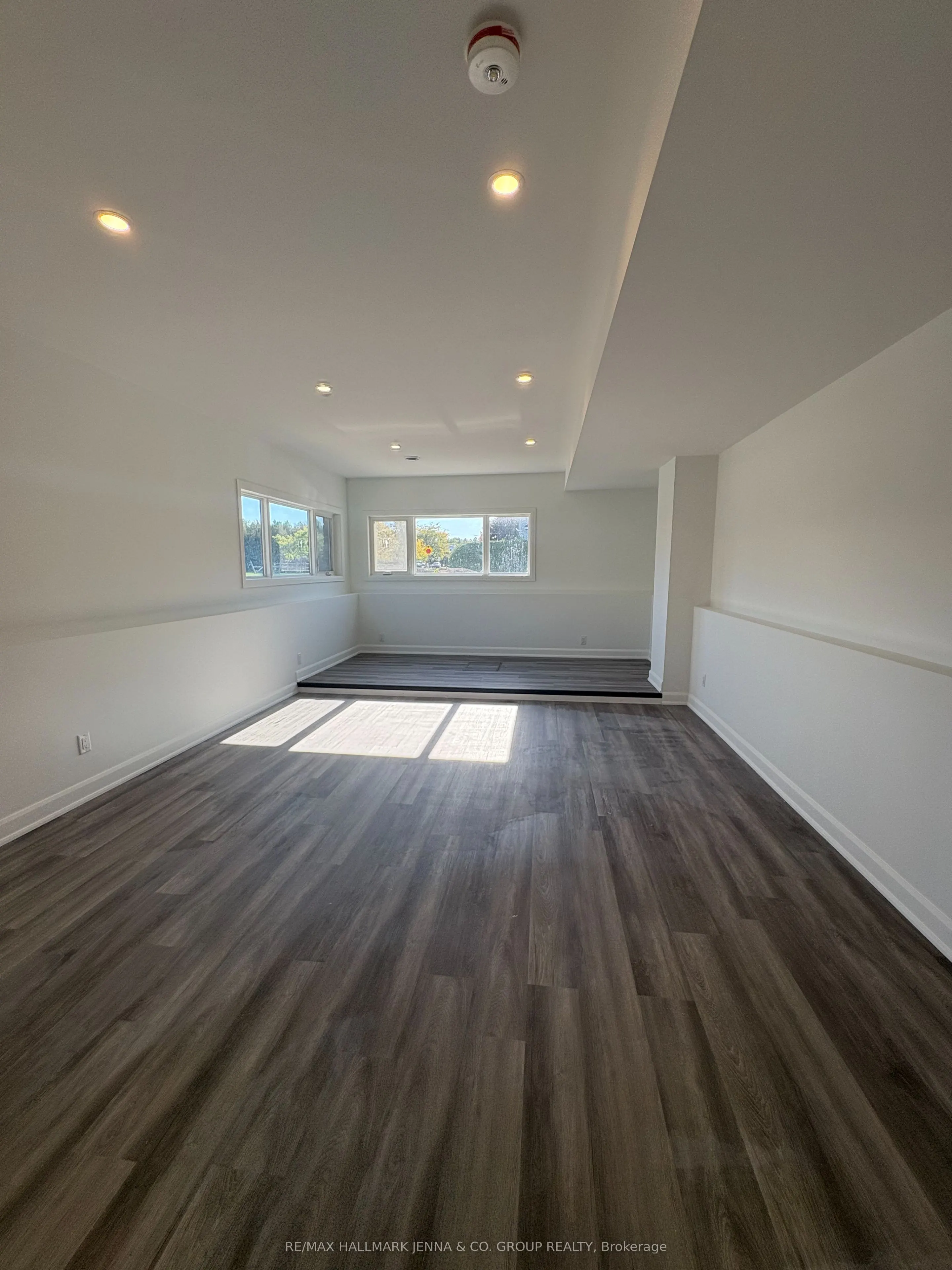 14 Belleview Drive, #B