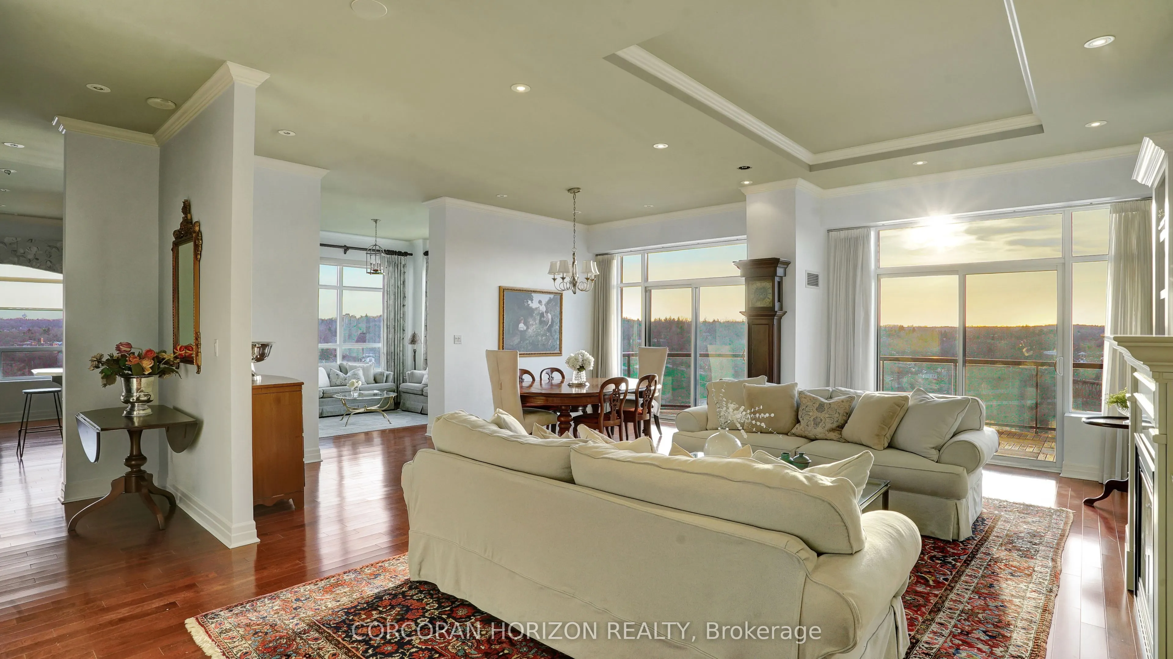 170 Water Street N, #UPH4