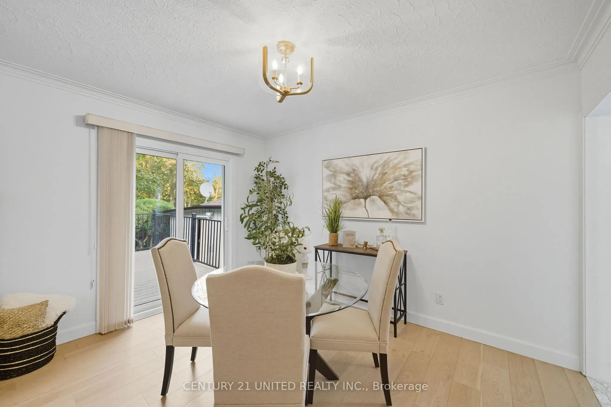 5 Ferndale Avenue