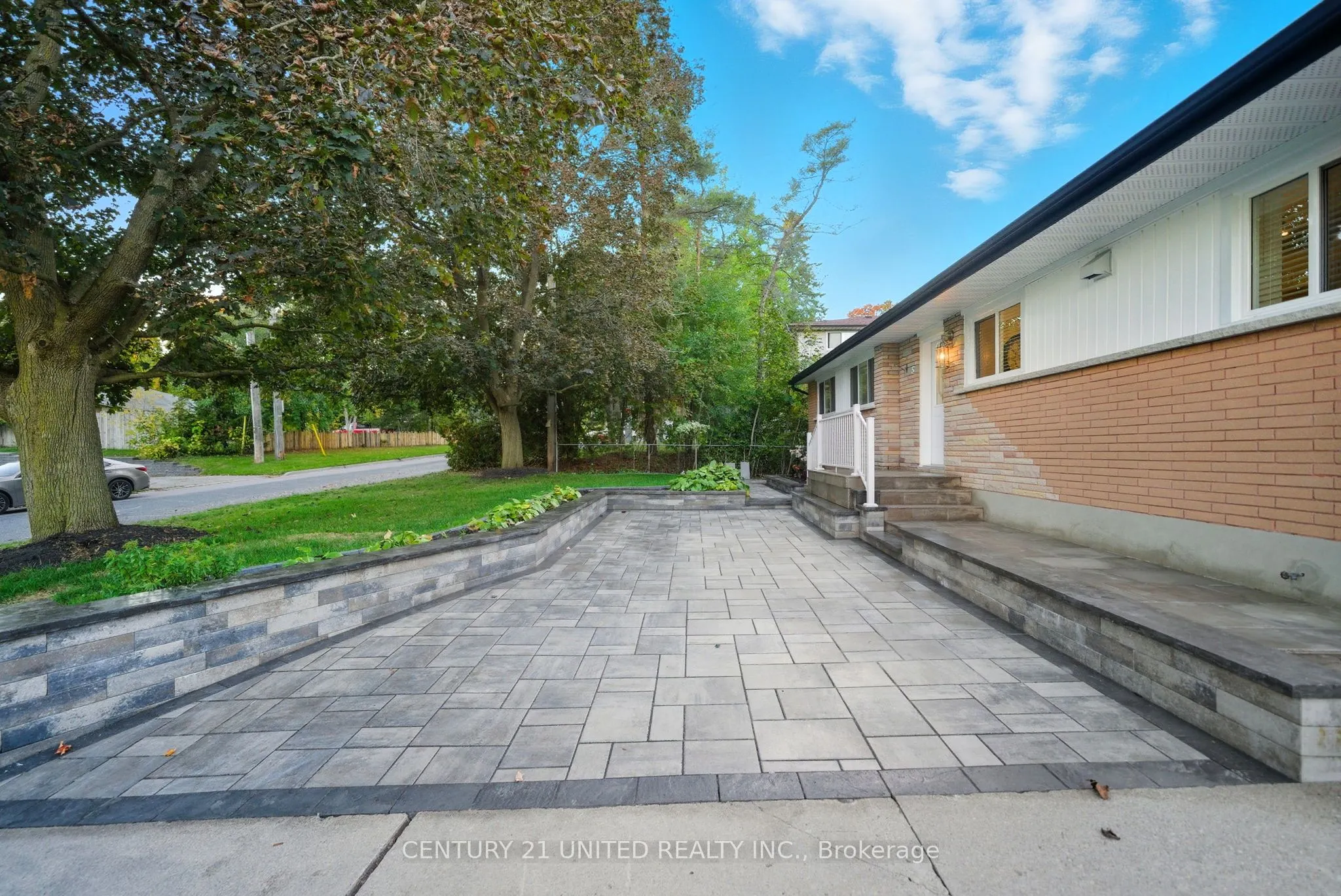5 Ferndale Avenue