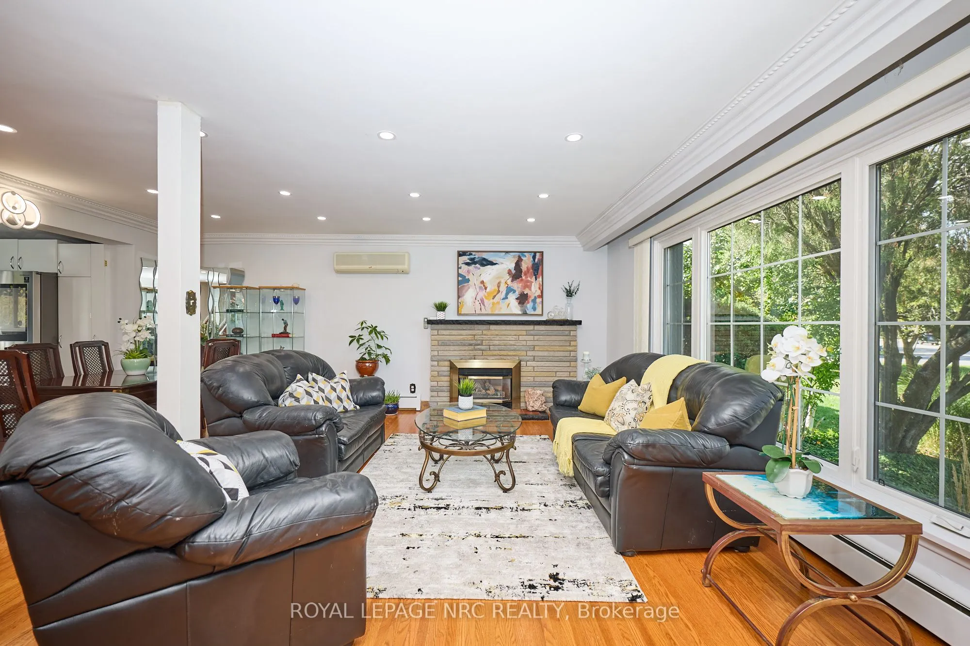 81 Riverview Boulevard
