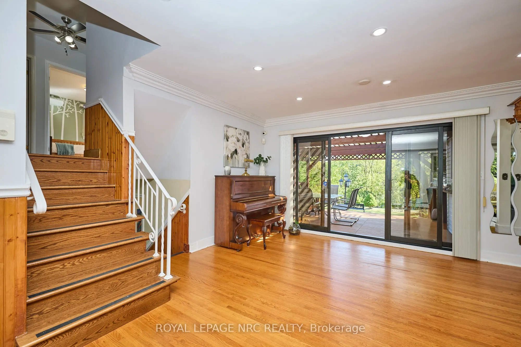 81 Riverview Boulevard