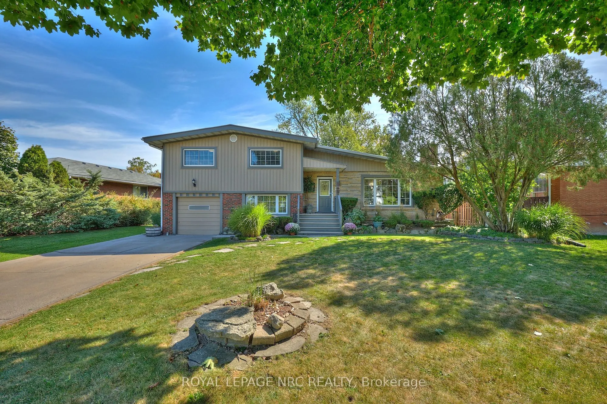81 Riverview Boulevard