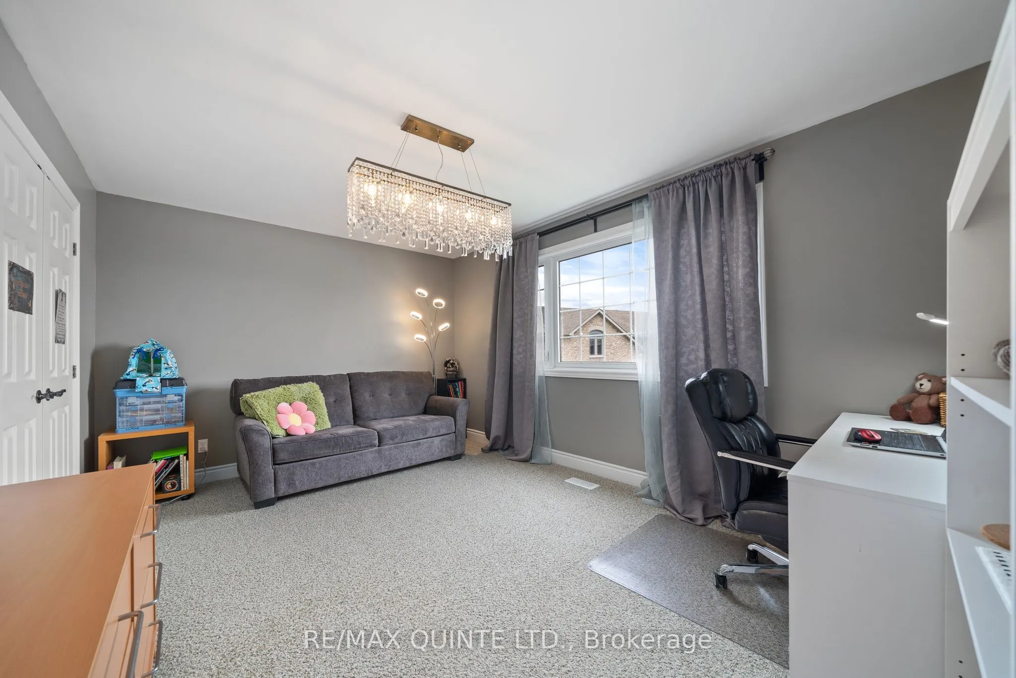 10 Meagher Place