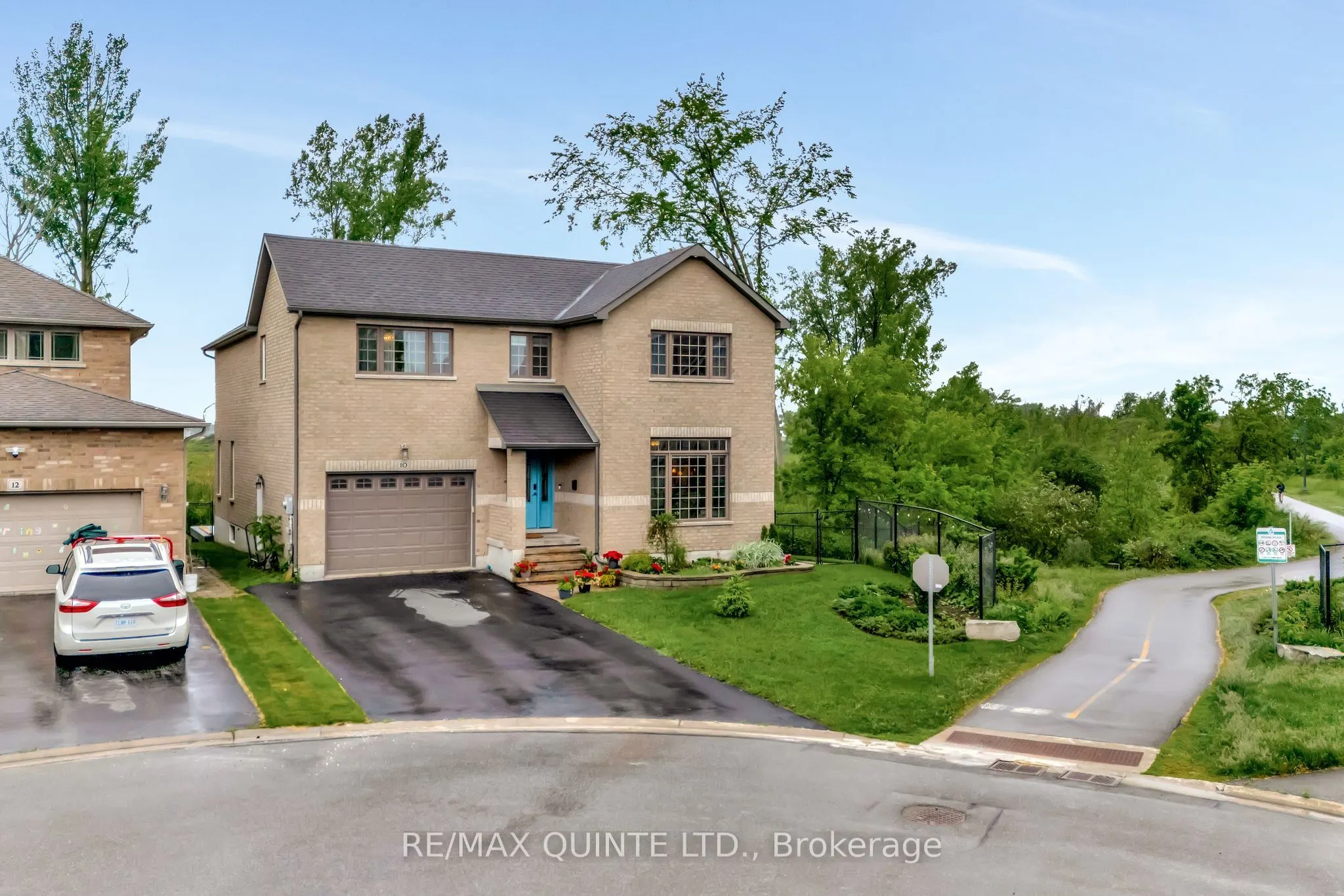 10 Meagher Place