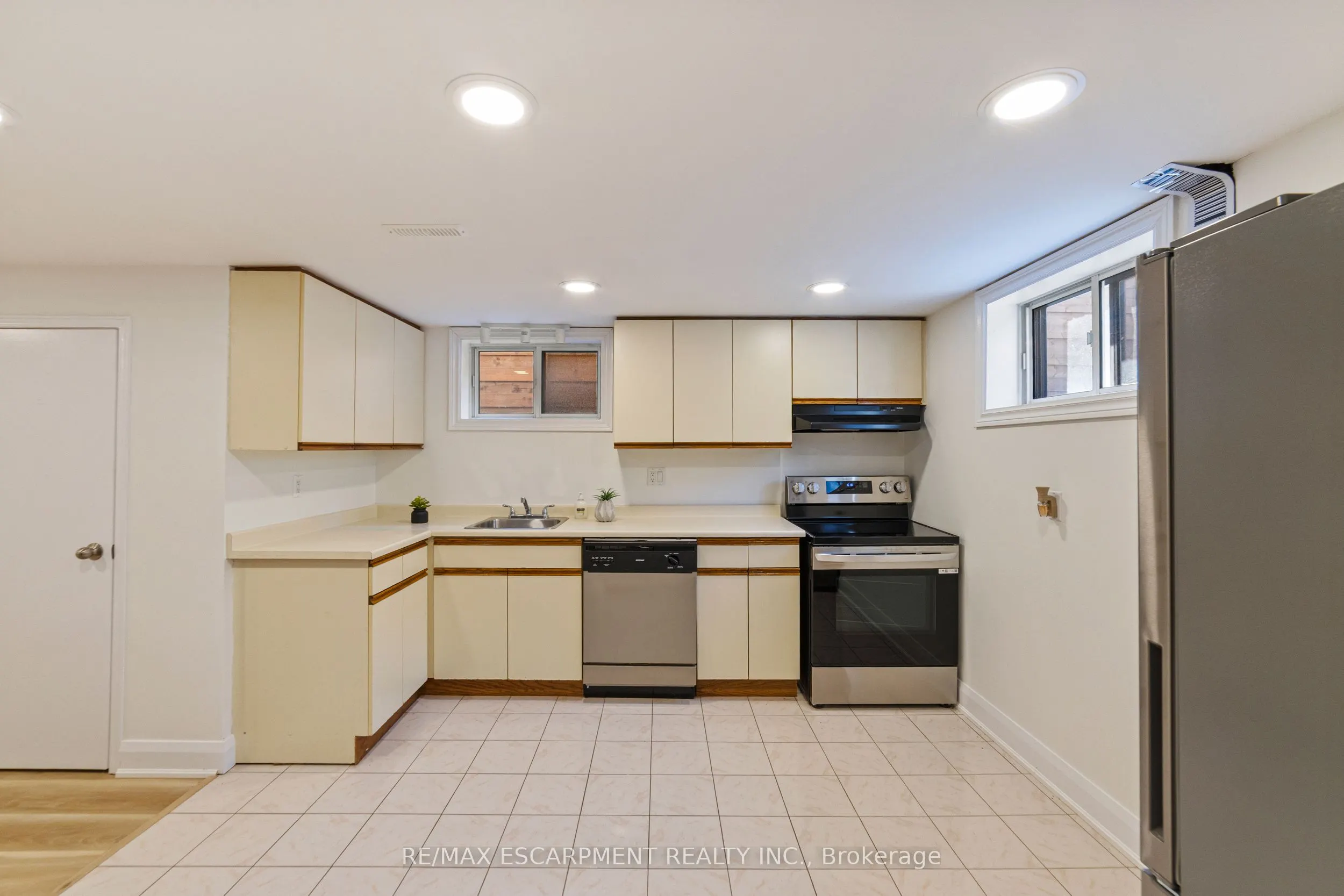 131 Sanatorium Road