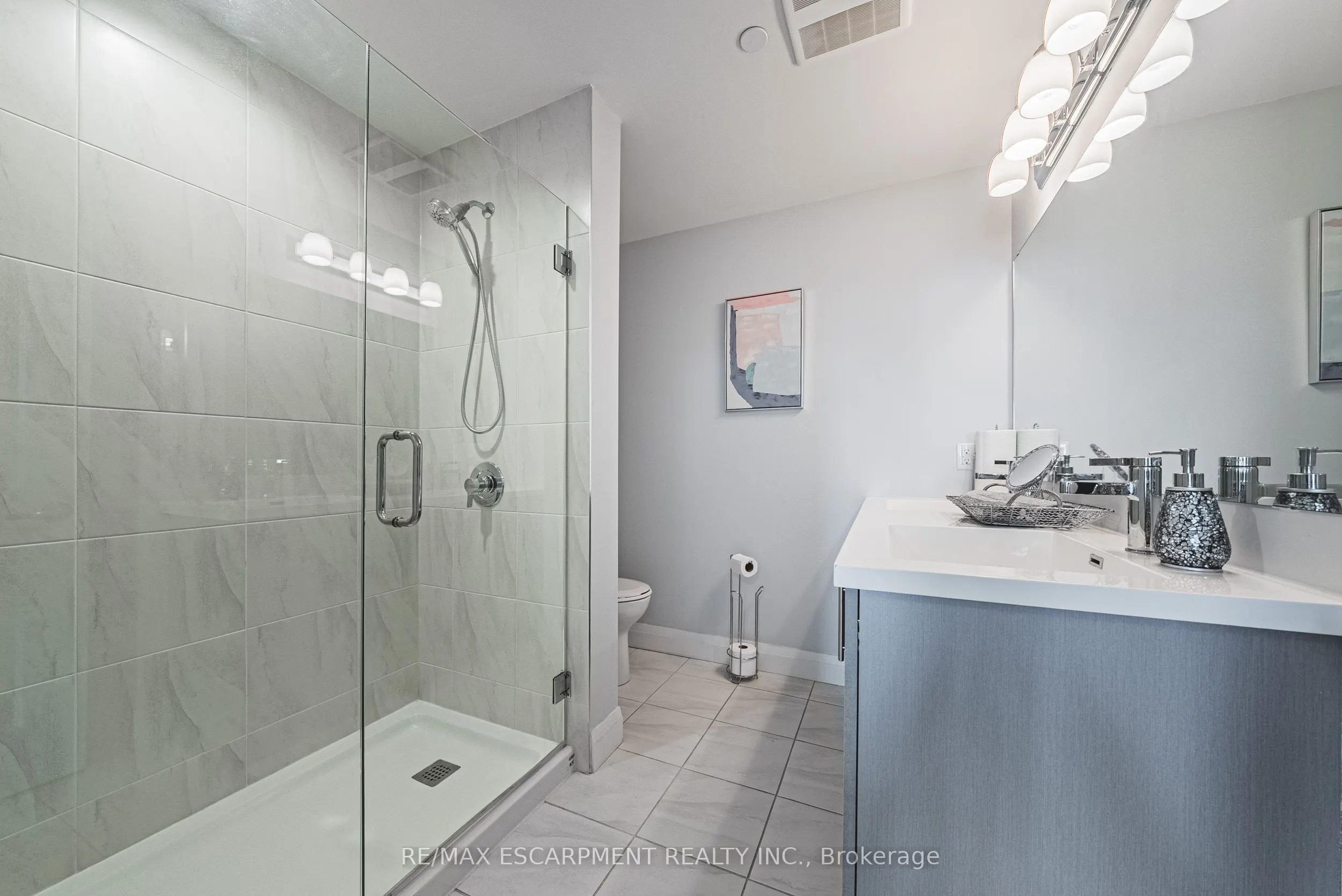 1 Redfern Avenue, #317