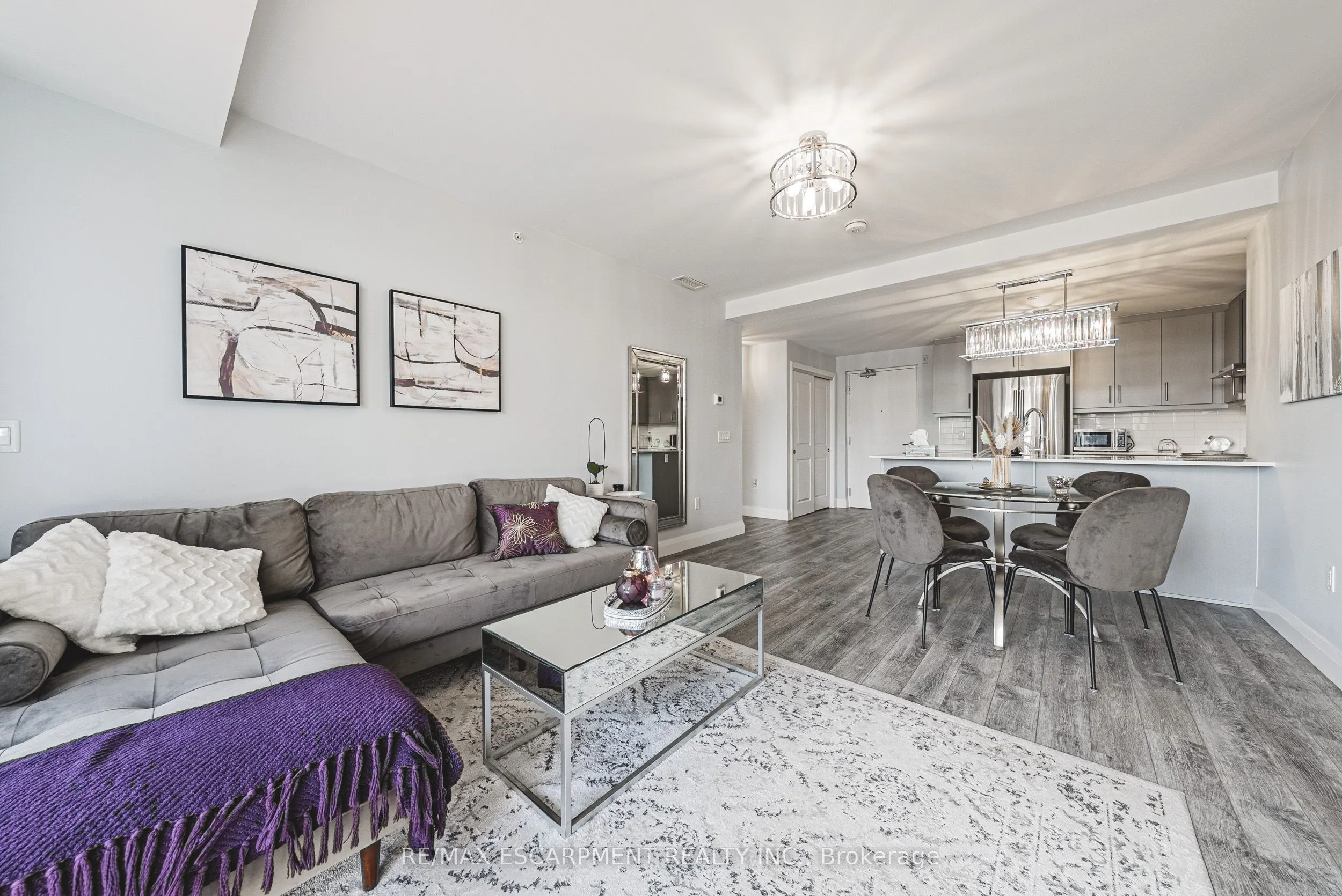 1 Redfern Avenue, #317