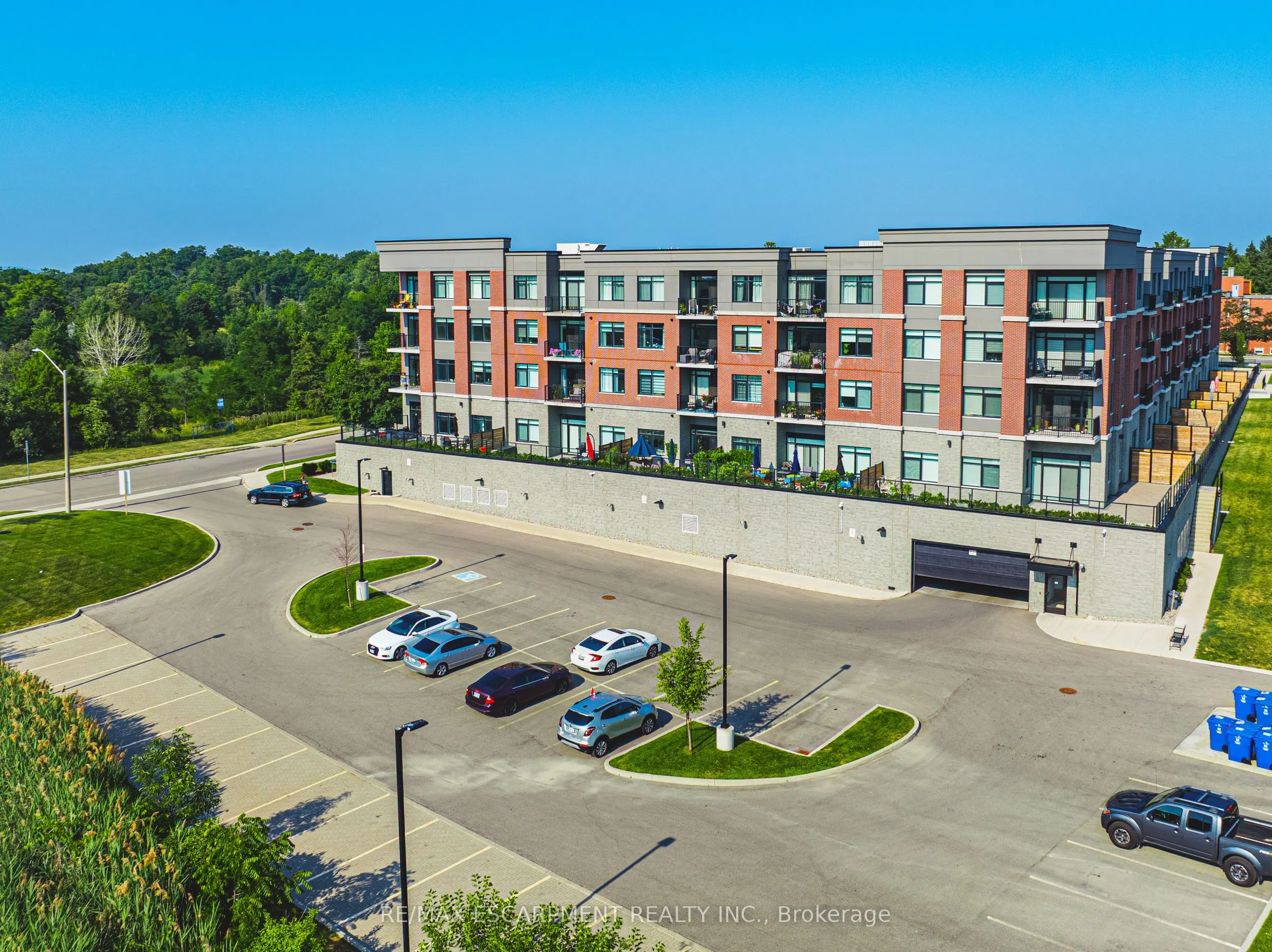 1 Redfern Avenue, #317