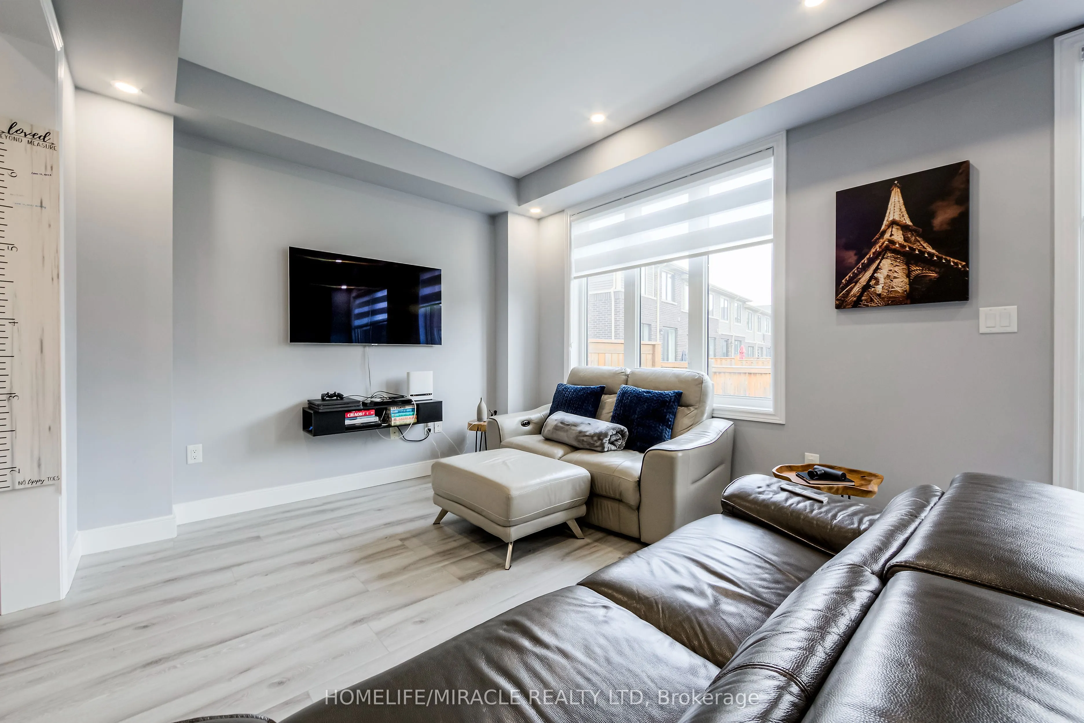 1890 Rymal Road E, #184