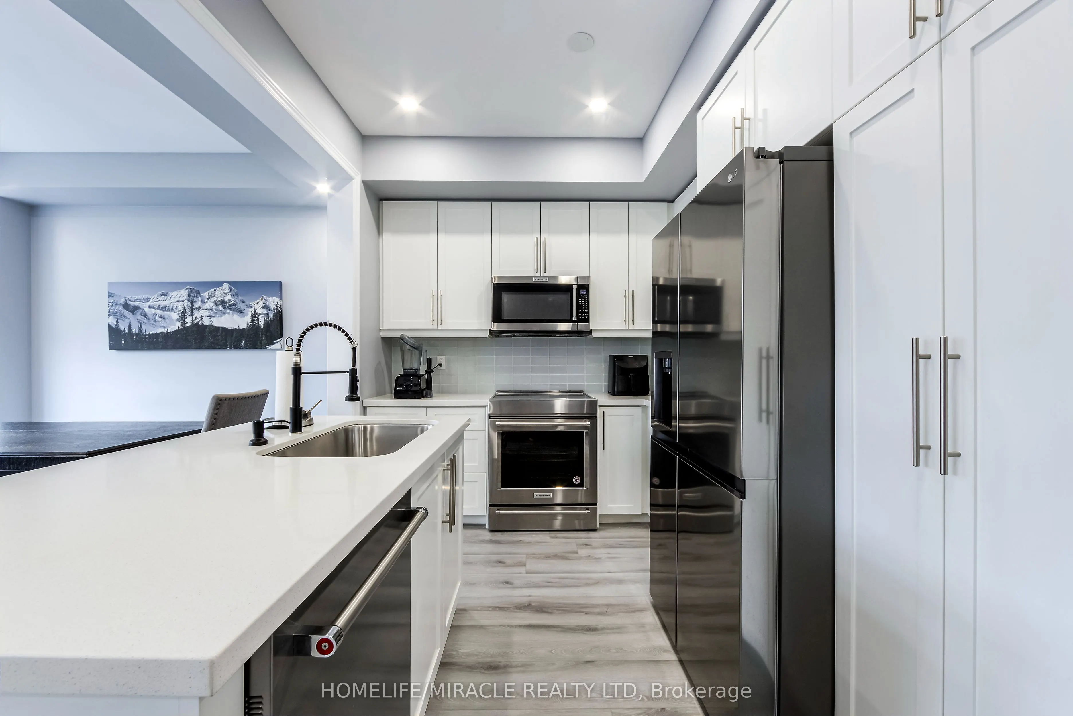 1890 Rymal Road E, #184