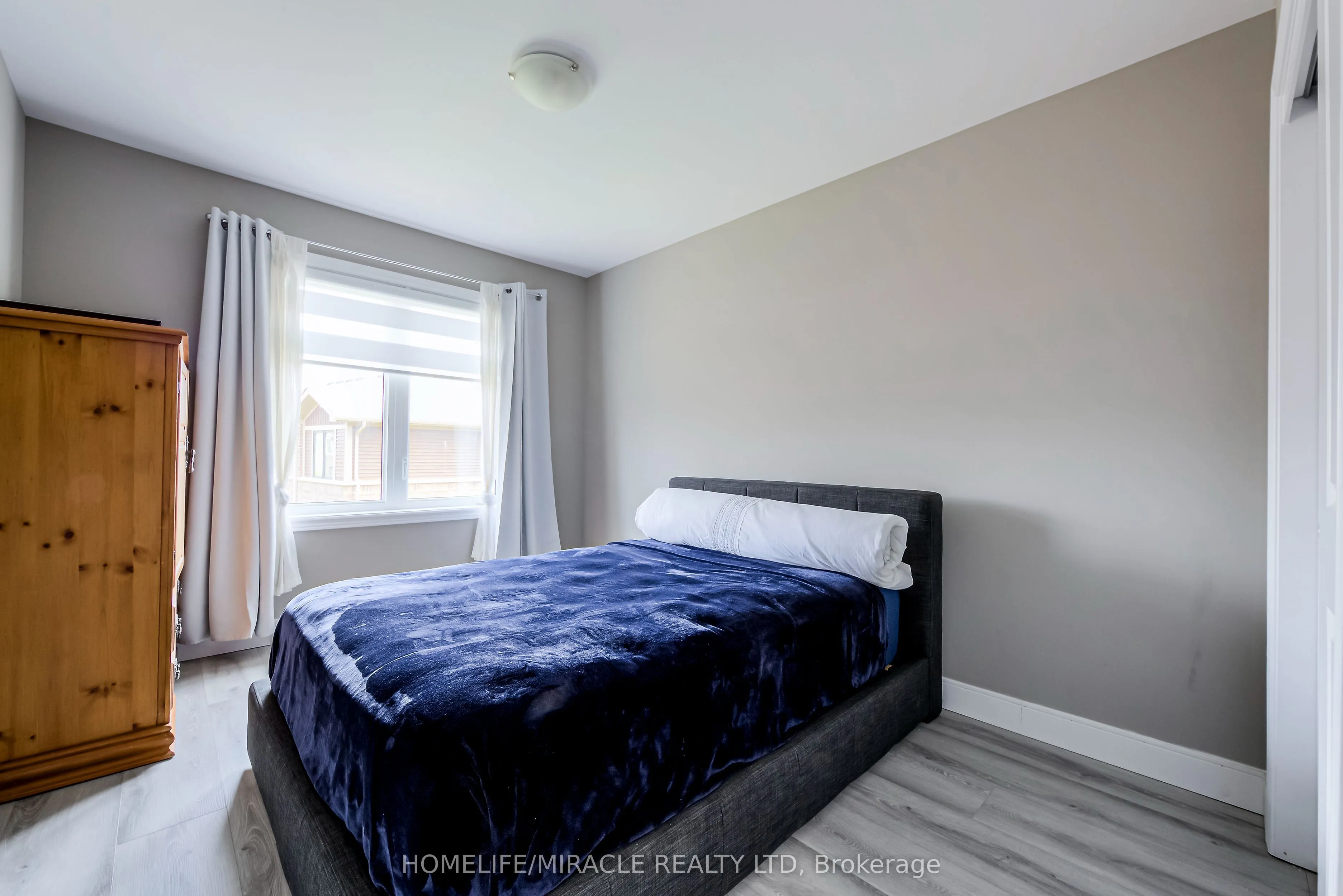 1890 Rymal Road E, #184