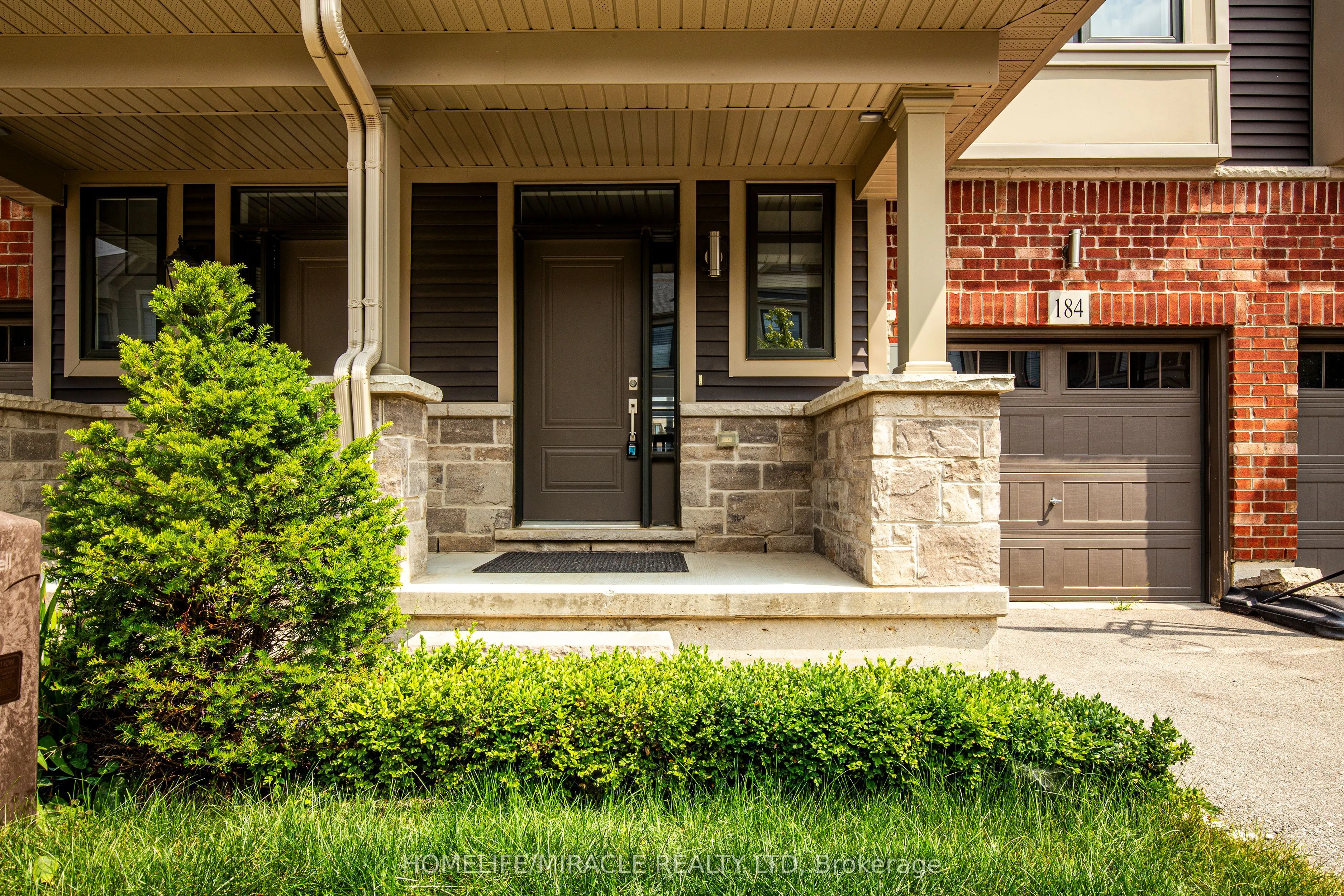 1890 Rymal Road E, #184