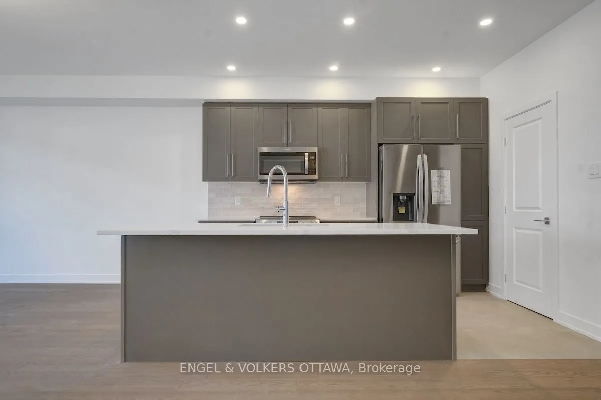 95 San Felice Circle