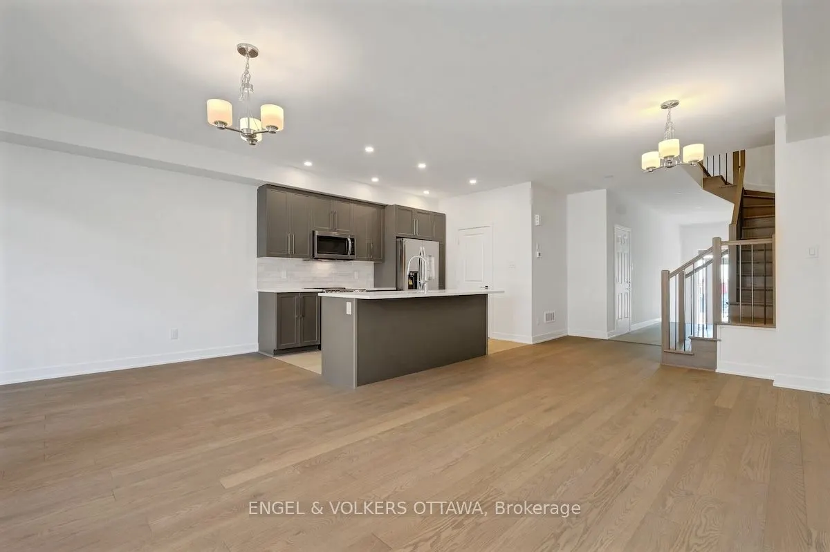 95 San Felice Circle