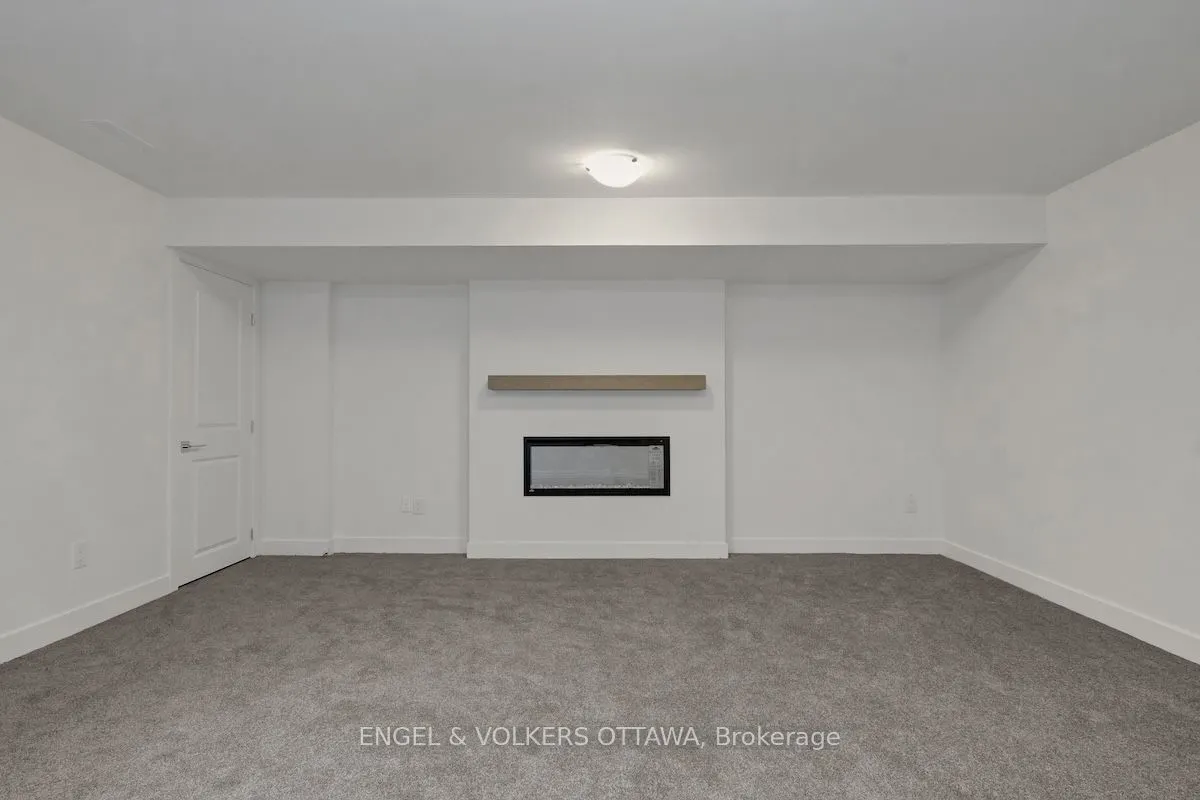 95 San Felice Circle