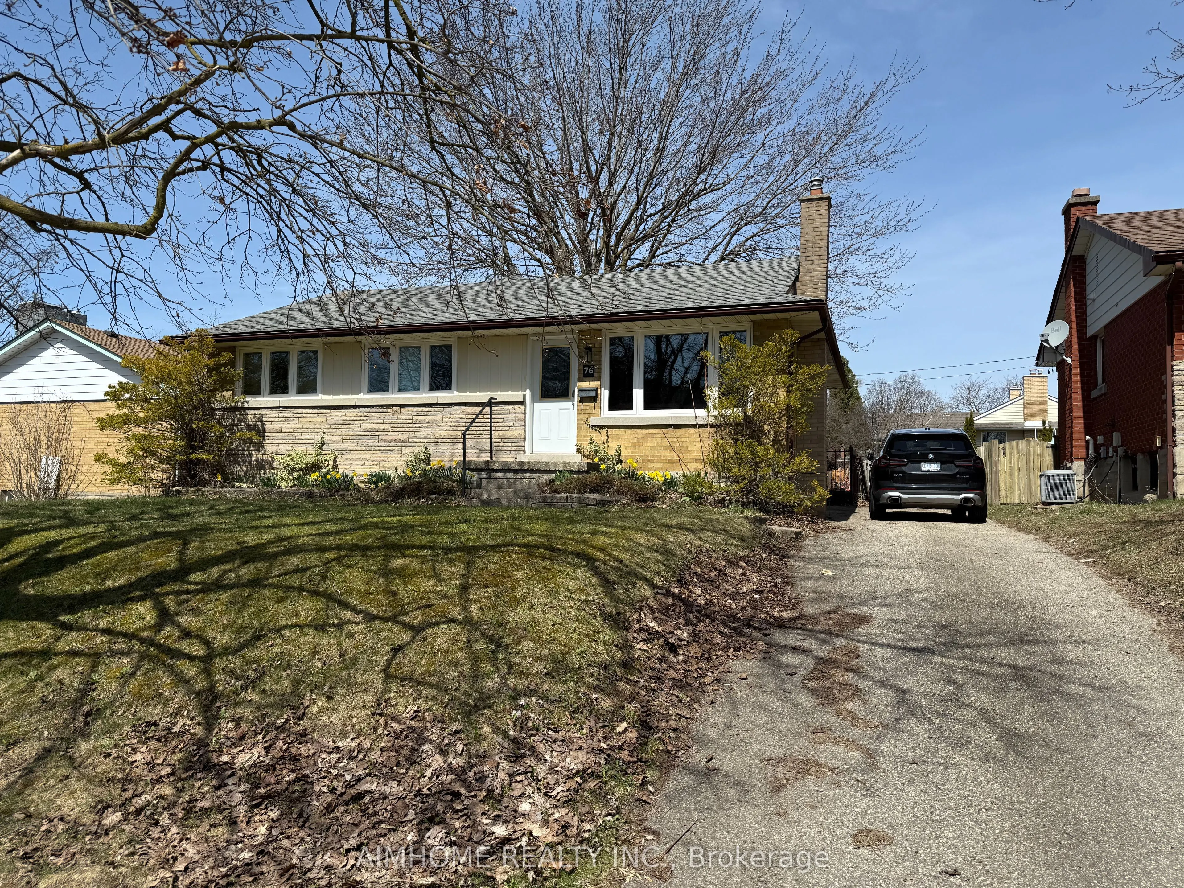 76 Elgin Crescent