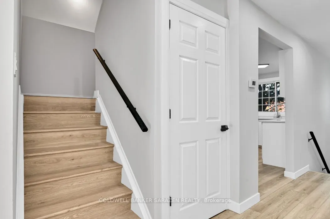 54 Greenboro Crescent