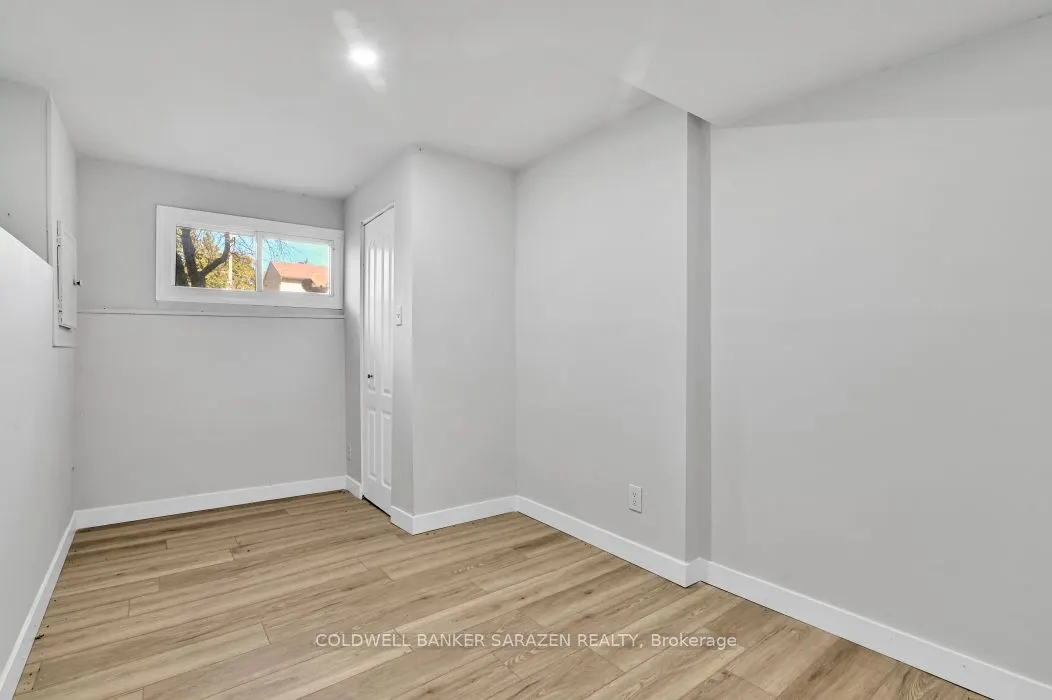 54 Greenboro Crescent