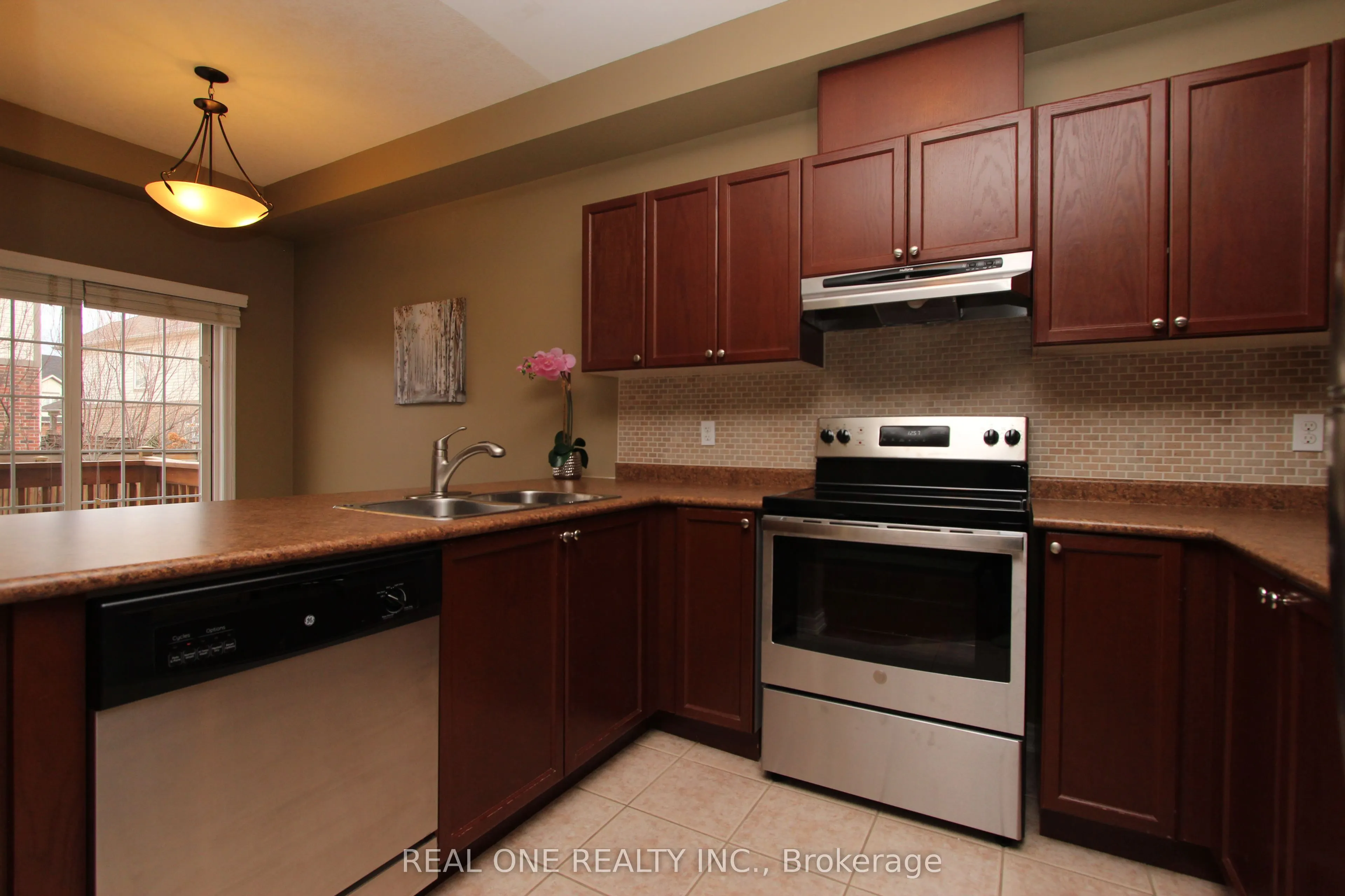 19 Browview Drive