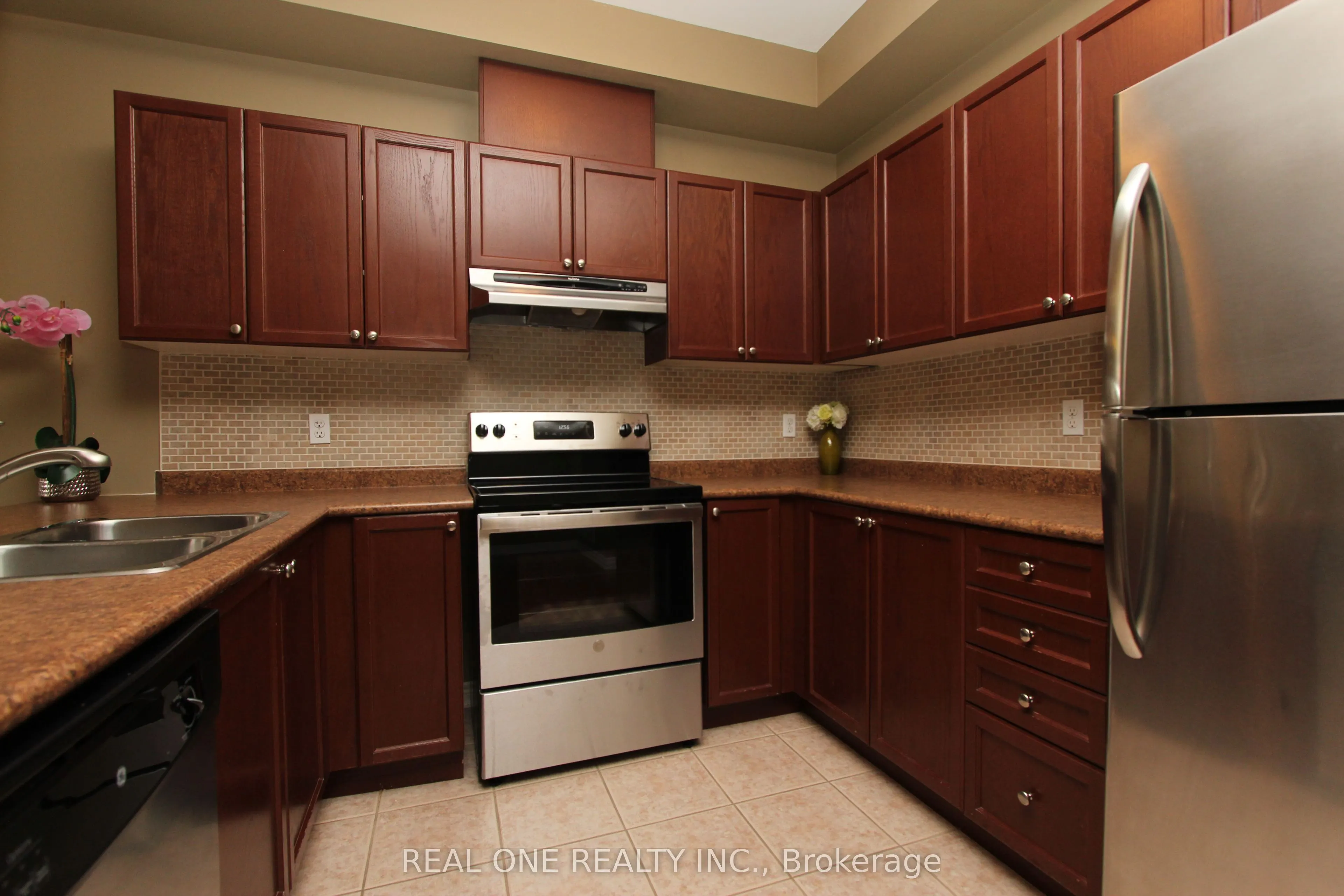19 Browview Drive