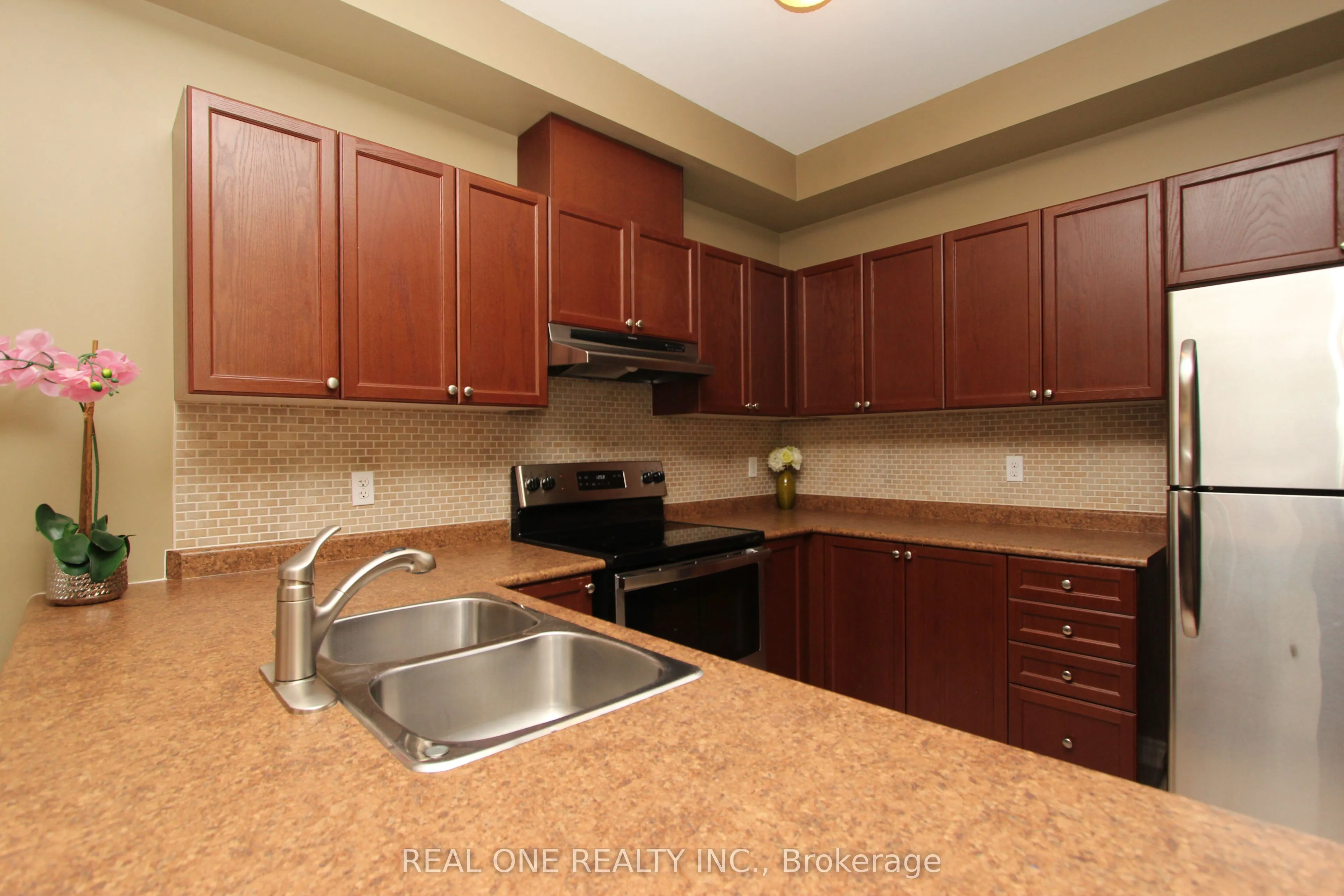 19 Browview Drive