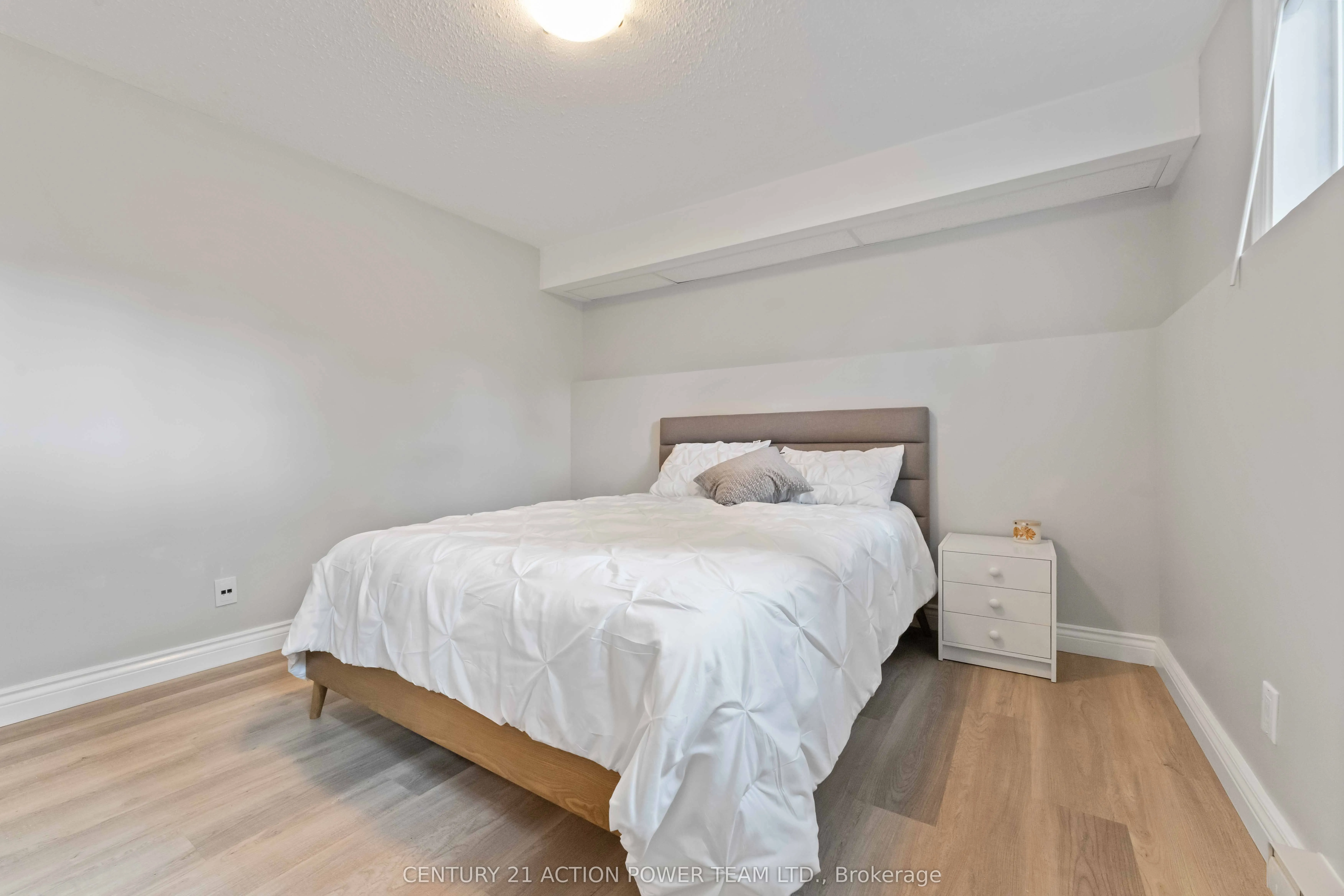 1361 MARIGOLD Crescent, #76