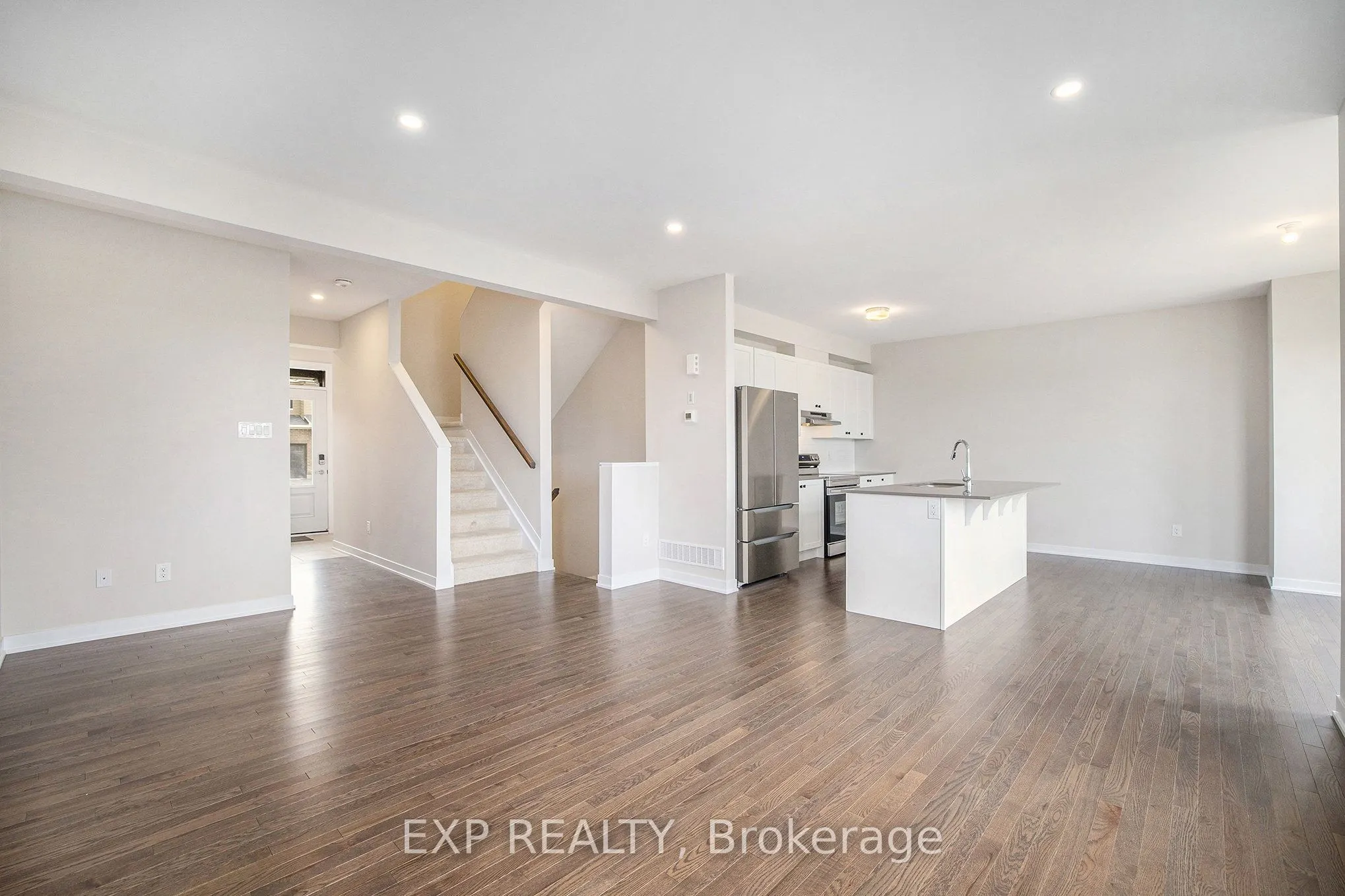 186 CONSERVANCY Drive