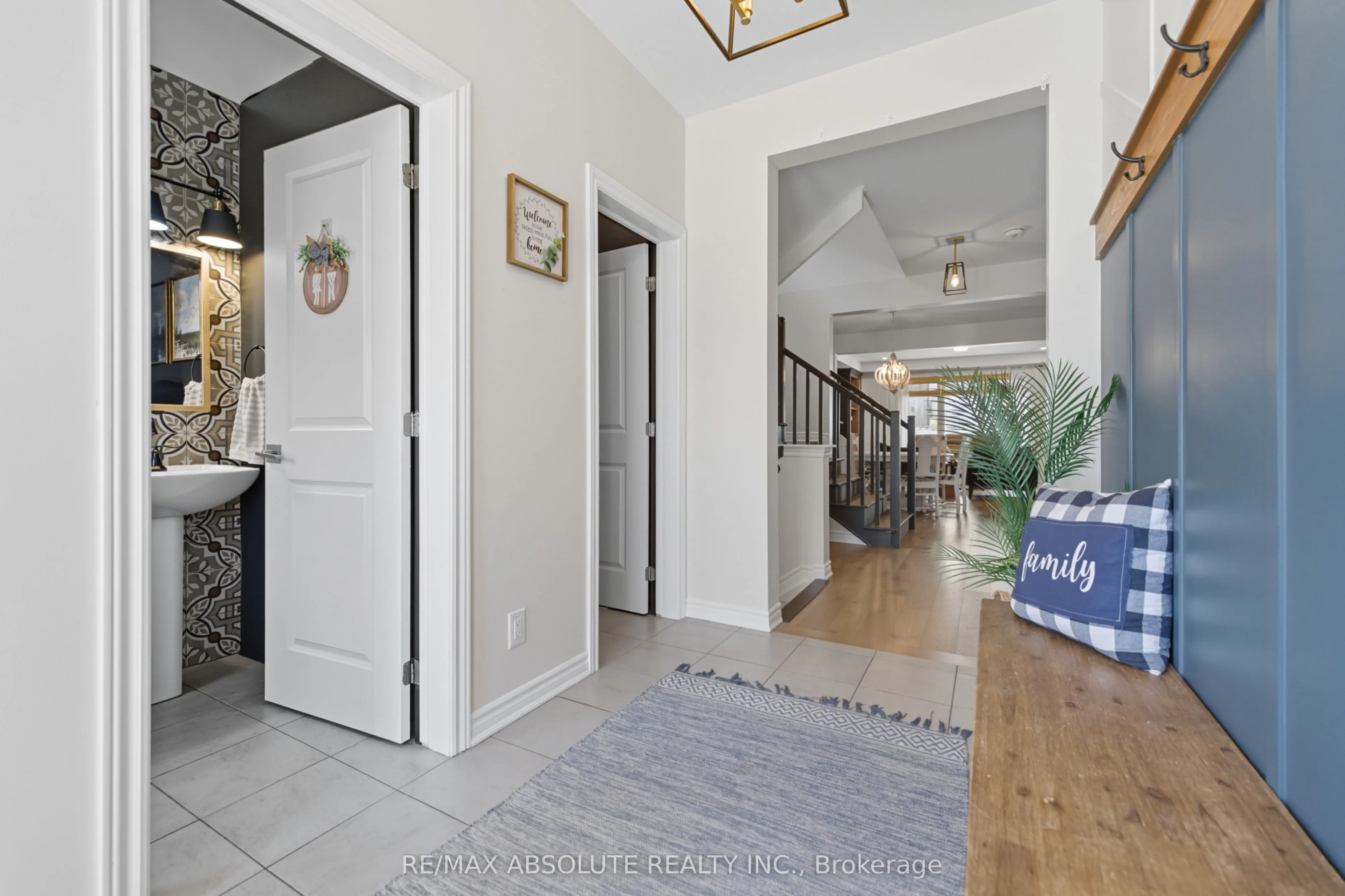 1002 Cottontail Walk