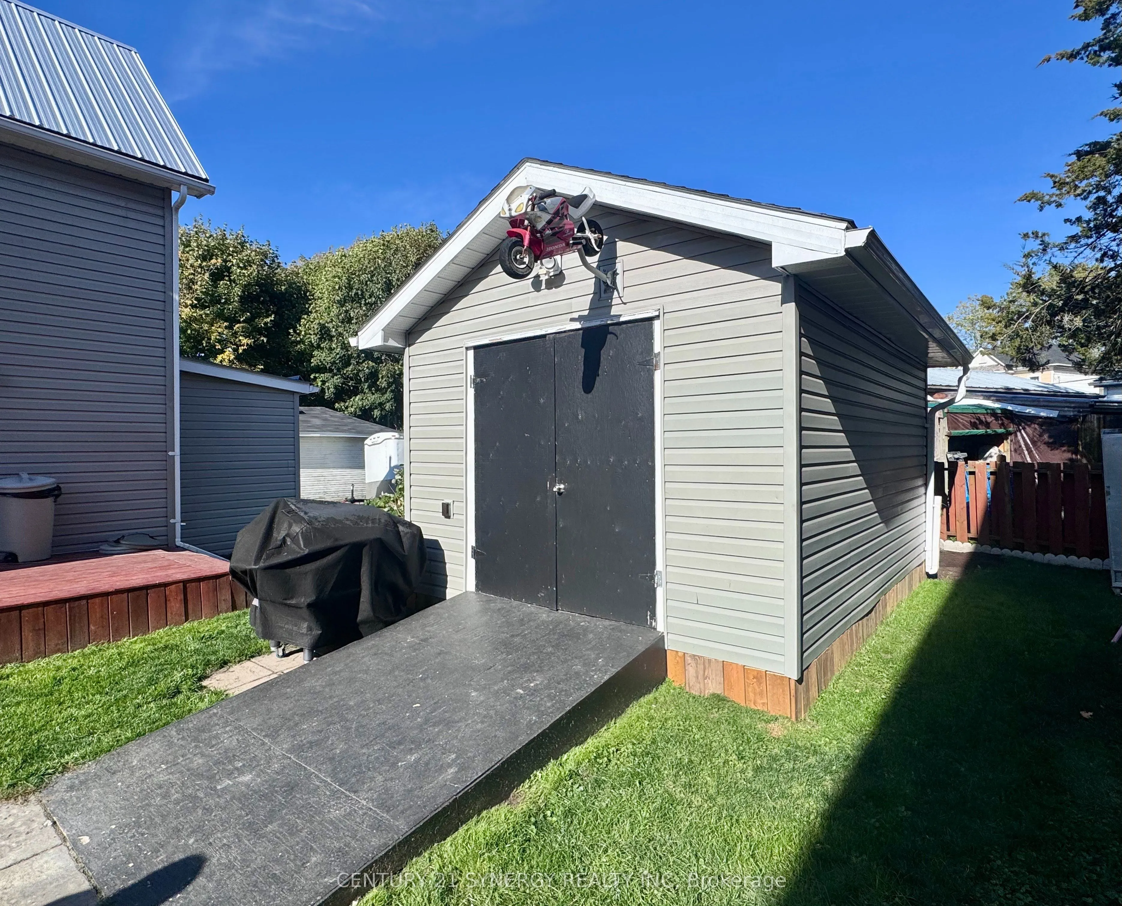 25 Kensington Avenue