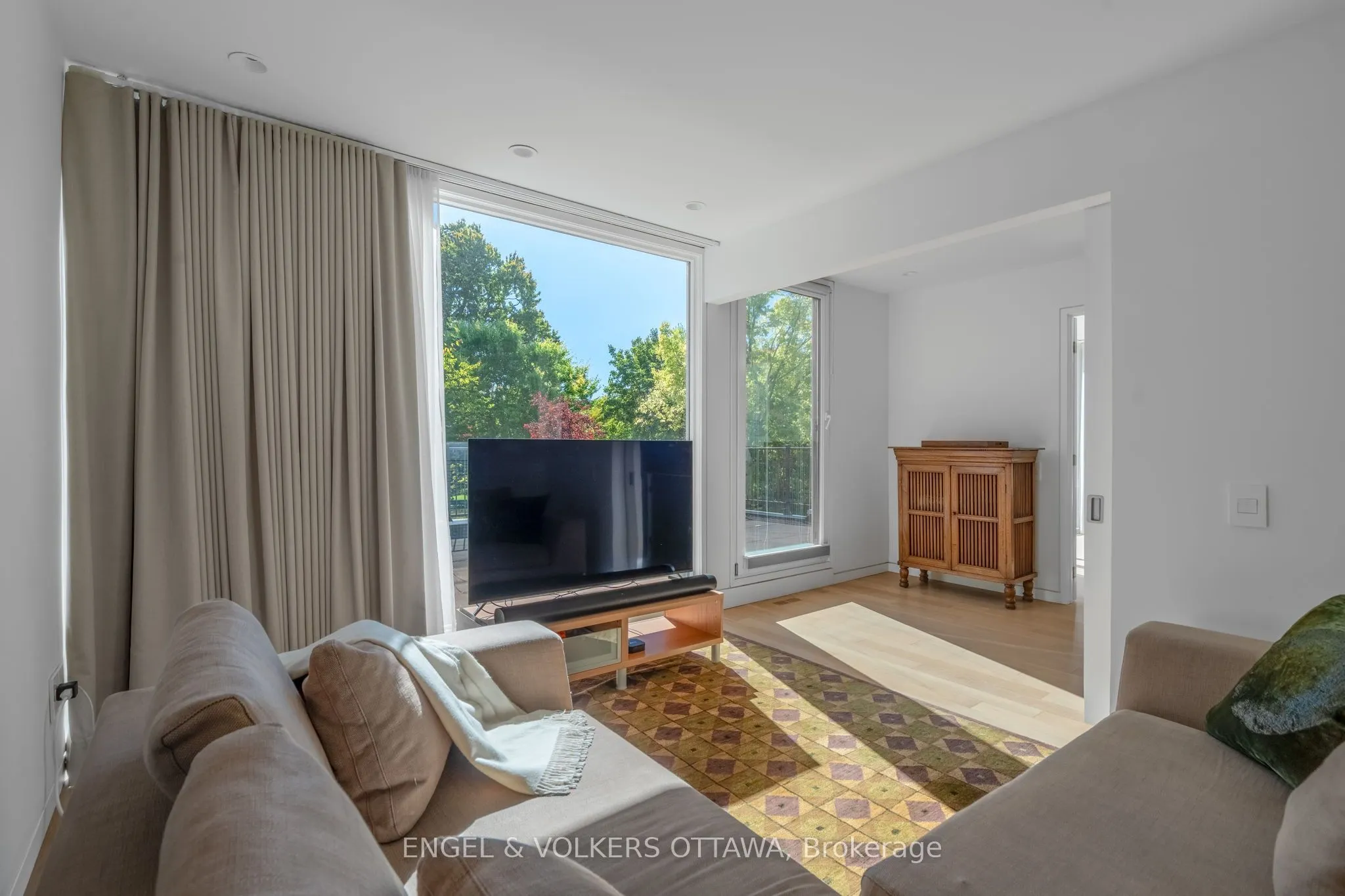5 Clemow Avenue