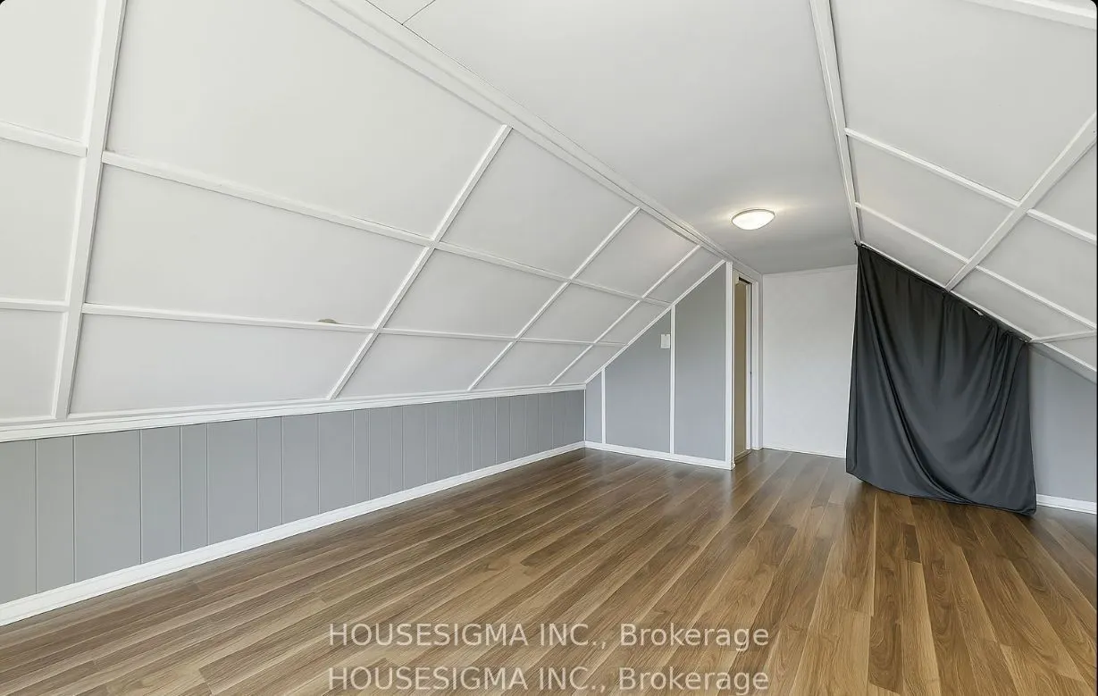 635 Brown Street