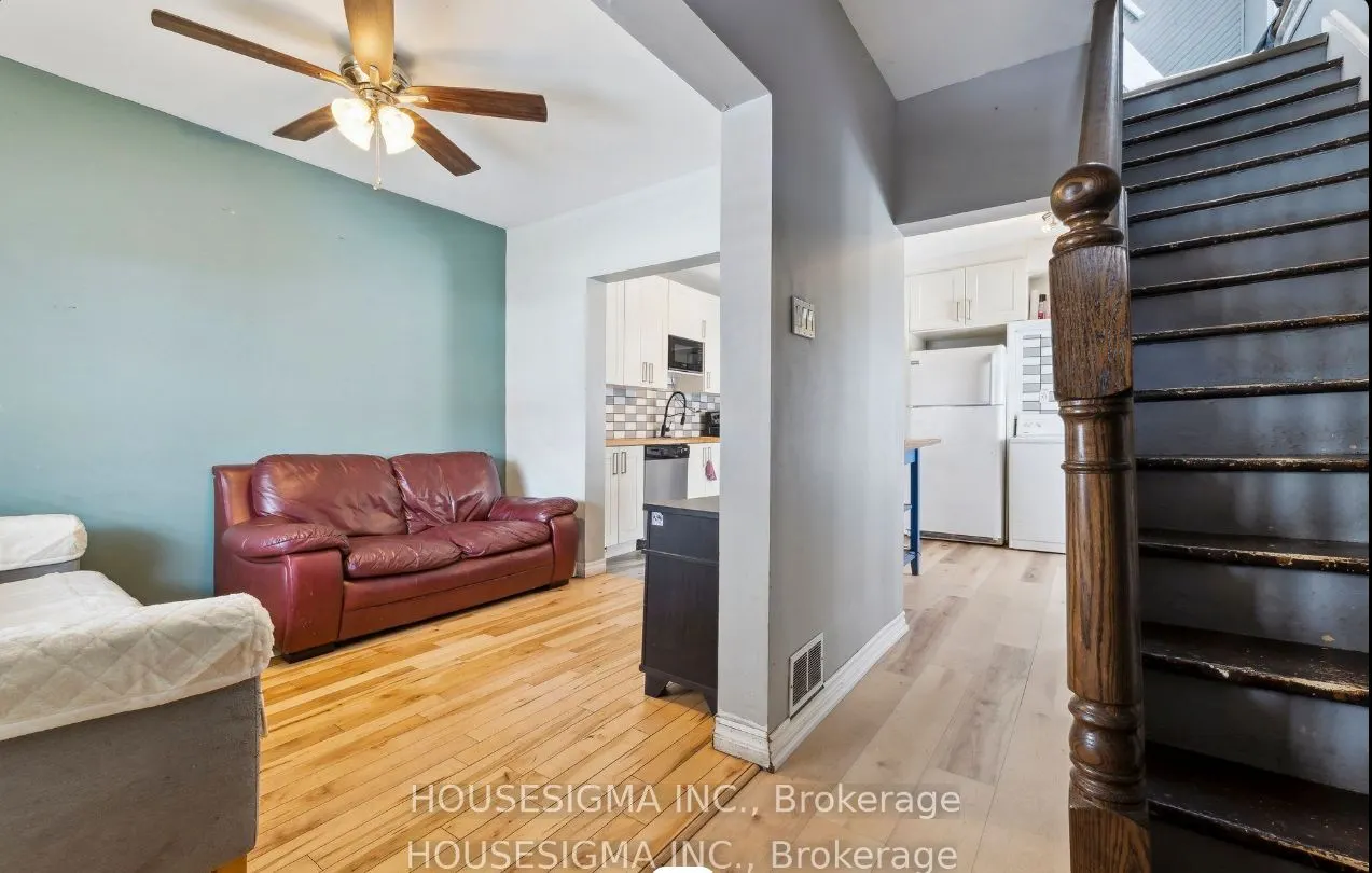 635 Brown Street