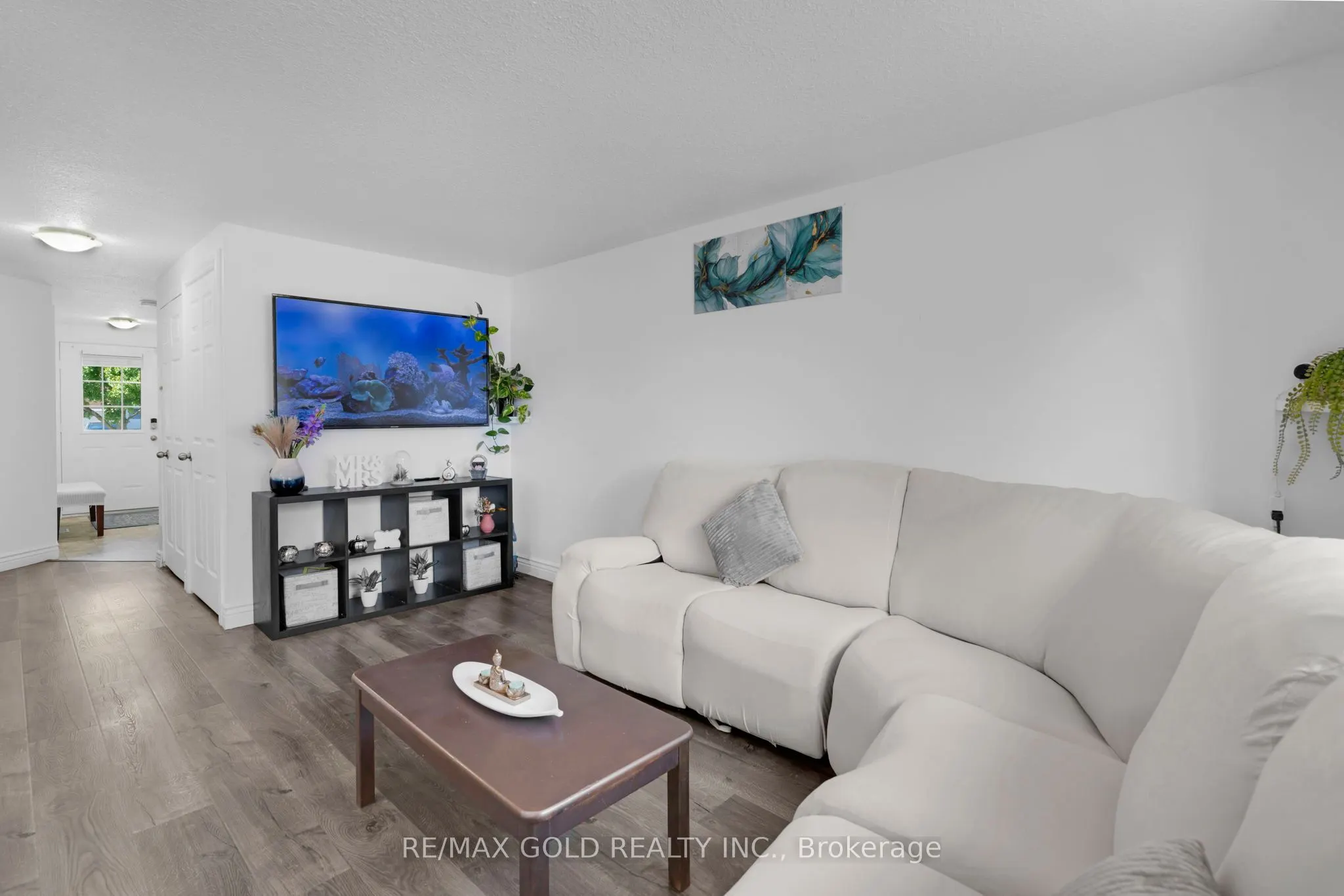 46 Activa Avenue