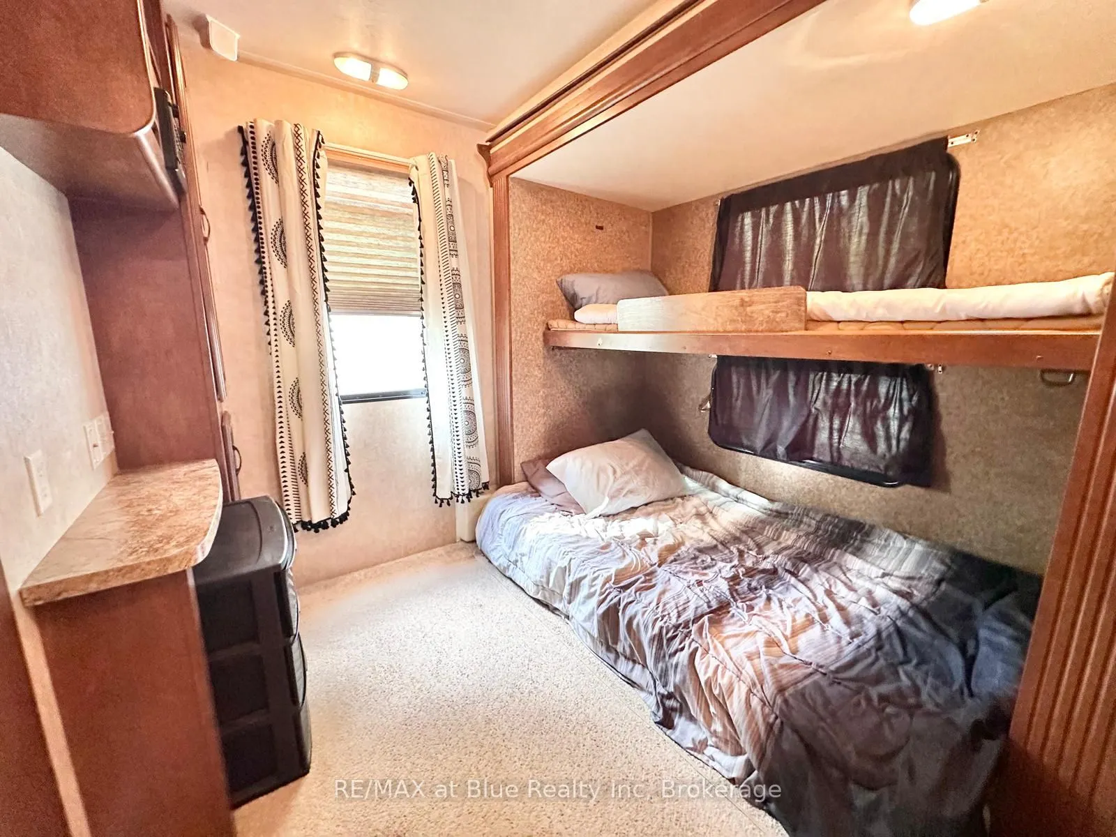 7489 SIDEROAD 5 E, #S 8