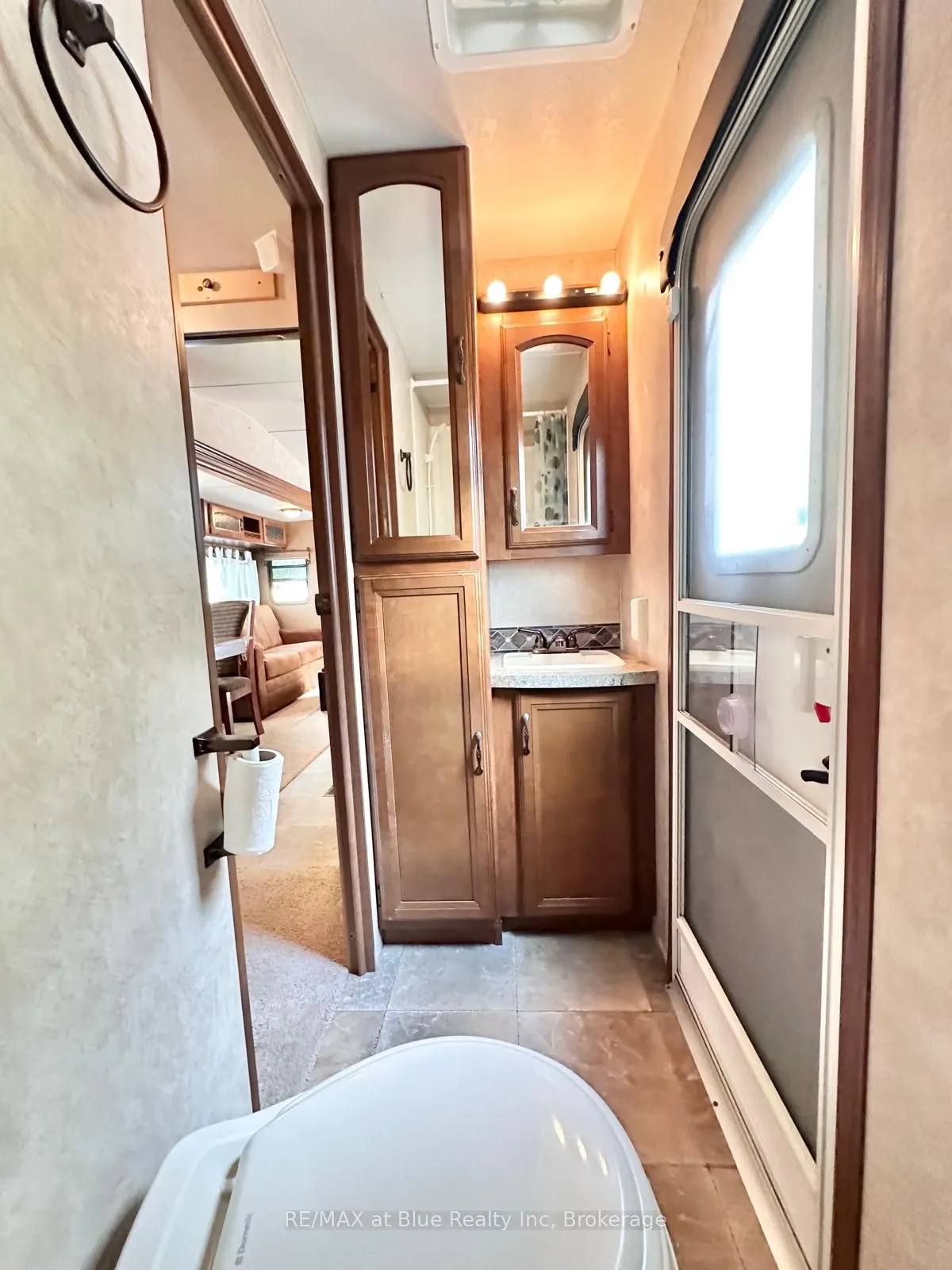 7489 SIDEROAD 5 E, #S 8