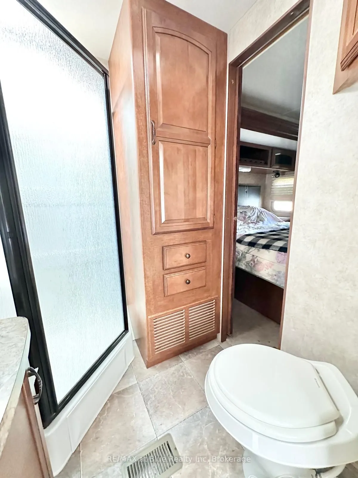 7489 SIDEROAD 5 E, #S 8