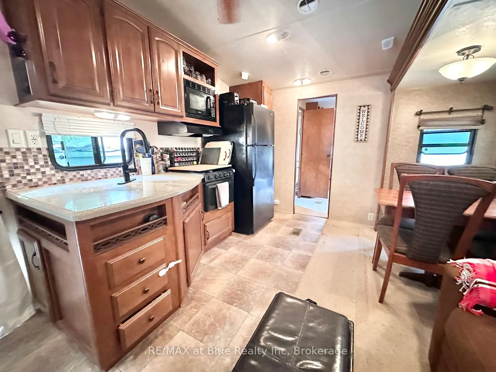 7489 SIDEROAD 5 E, #S 8