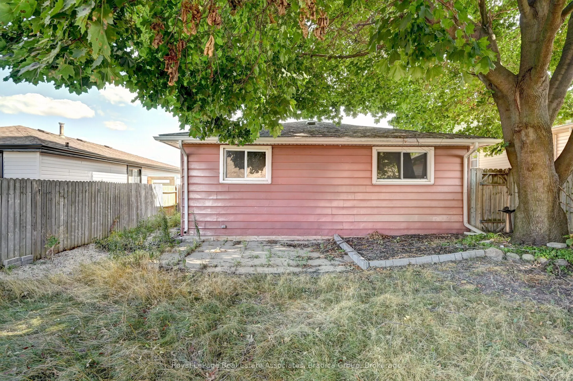 78 Barwood Crescent
