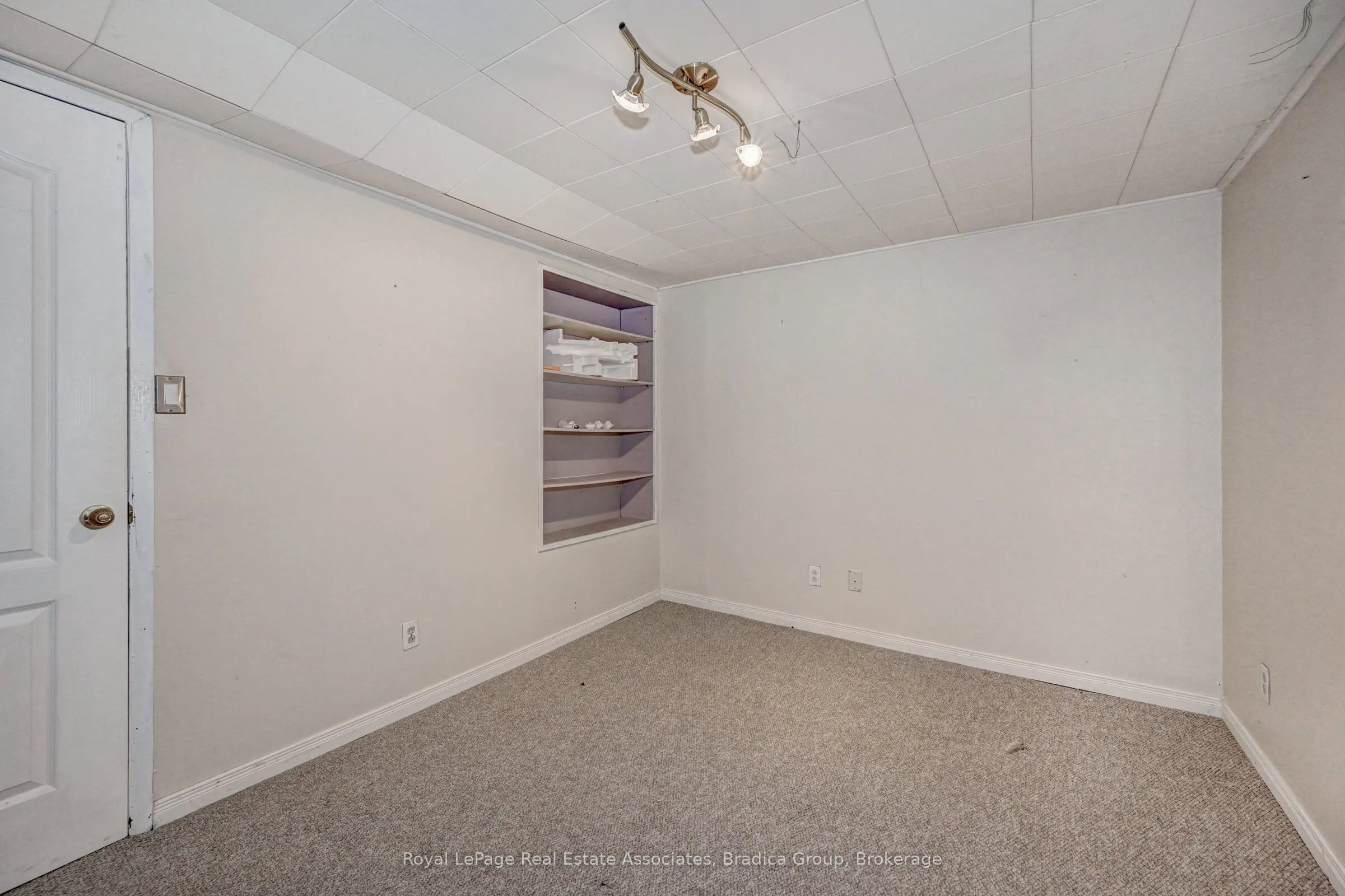 78 Barwood Crescent